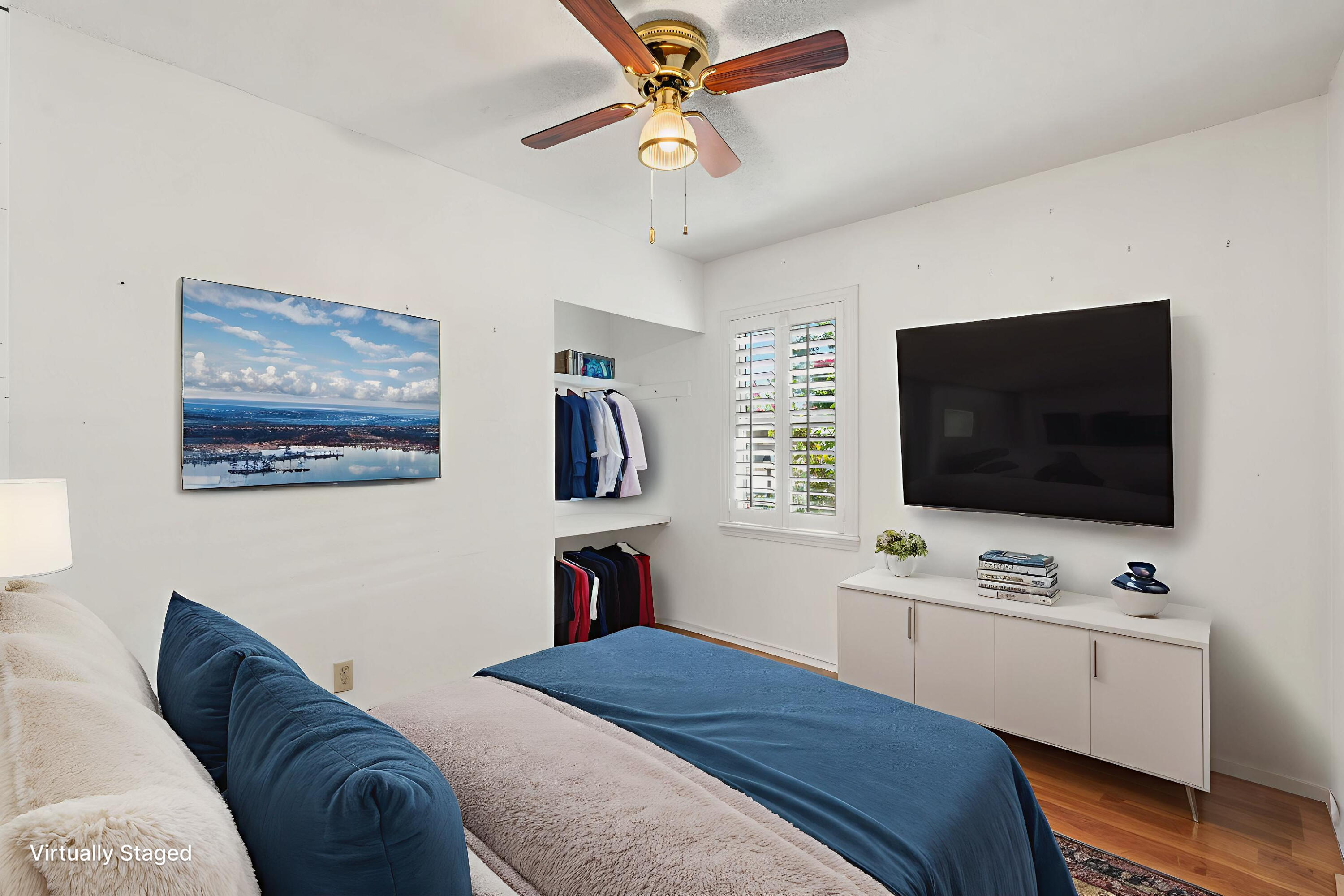 12805 Mountain View Avenue NE