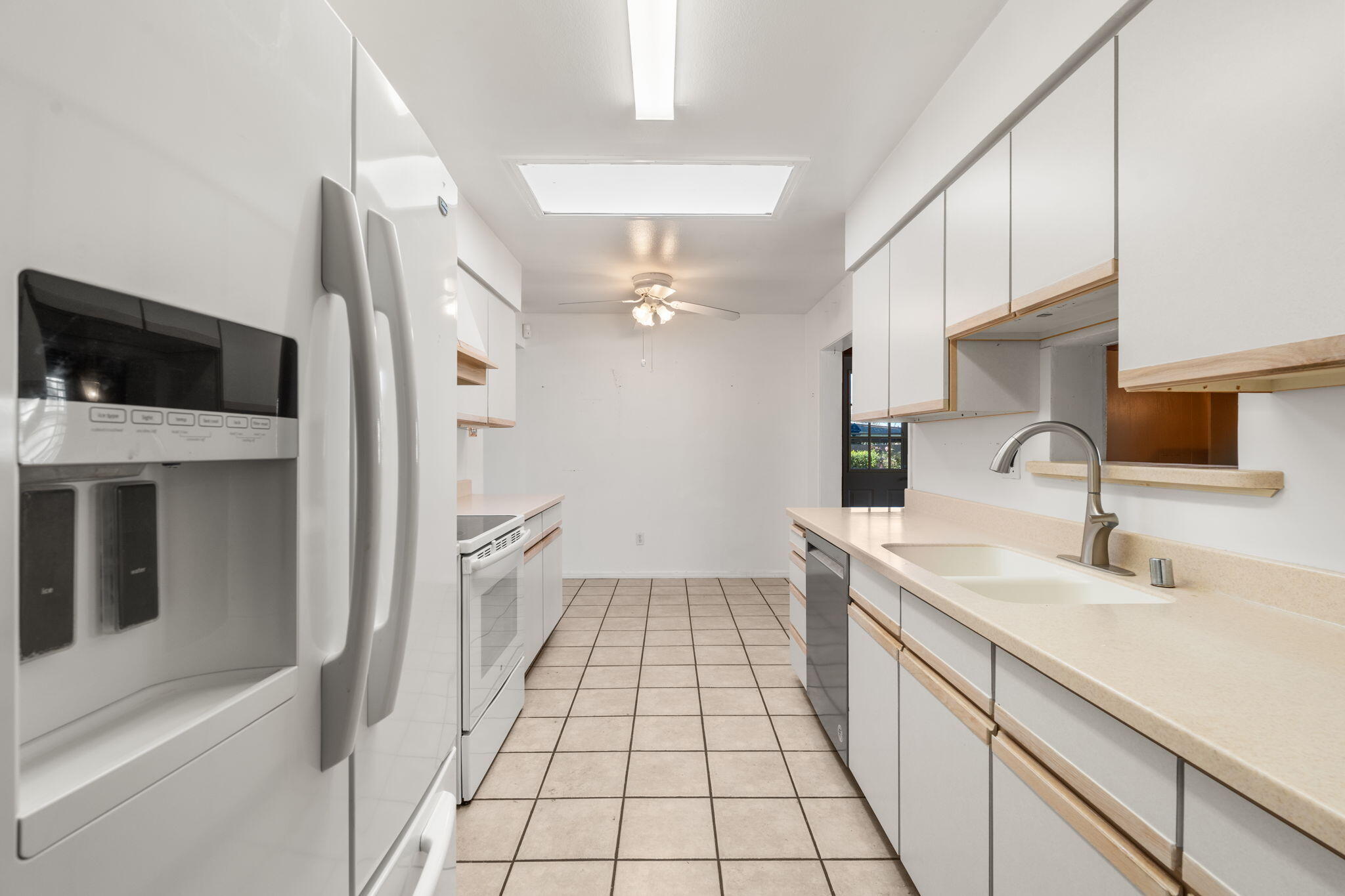 12805 Mountain View Avenue NE