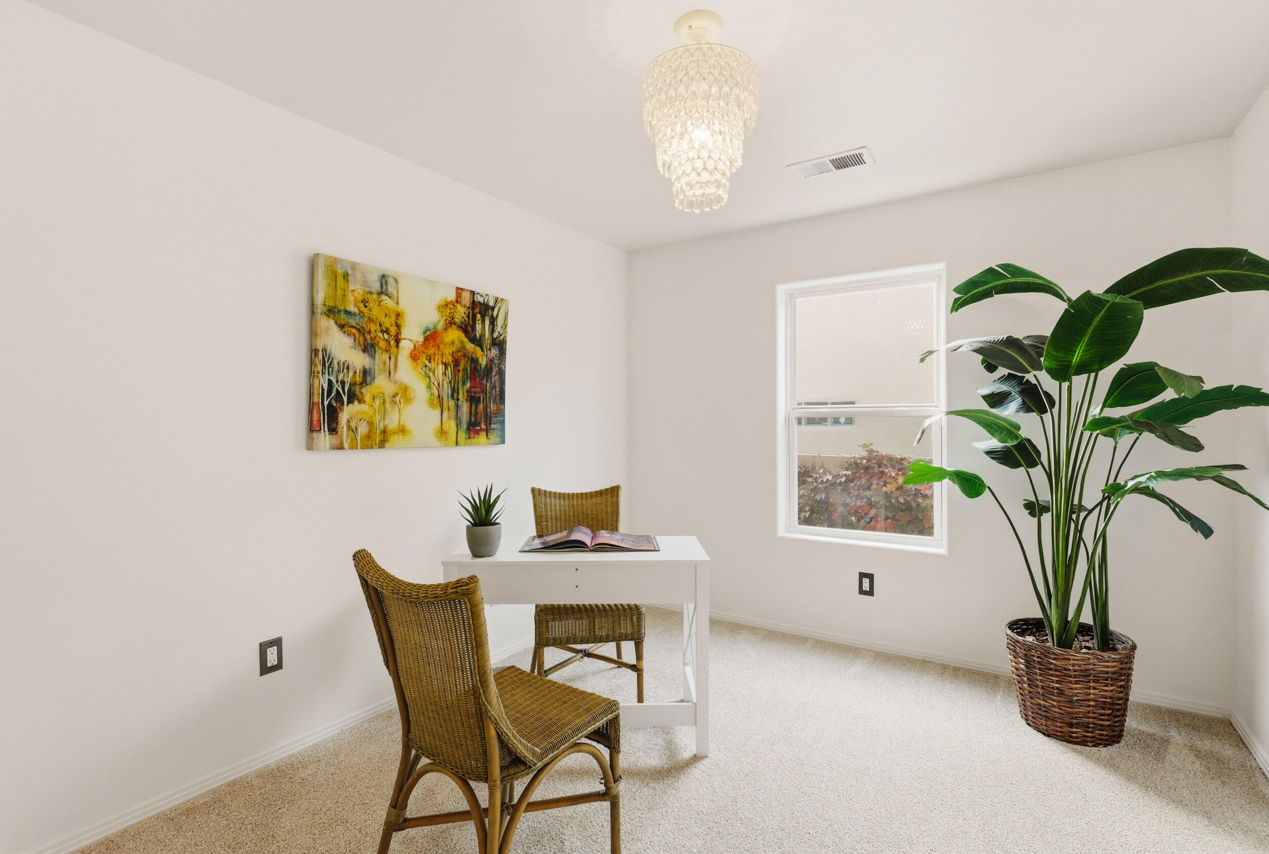 7309 Hawthorn Avenue NE