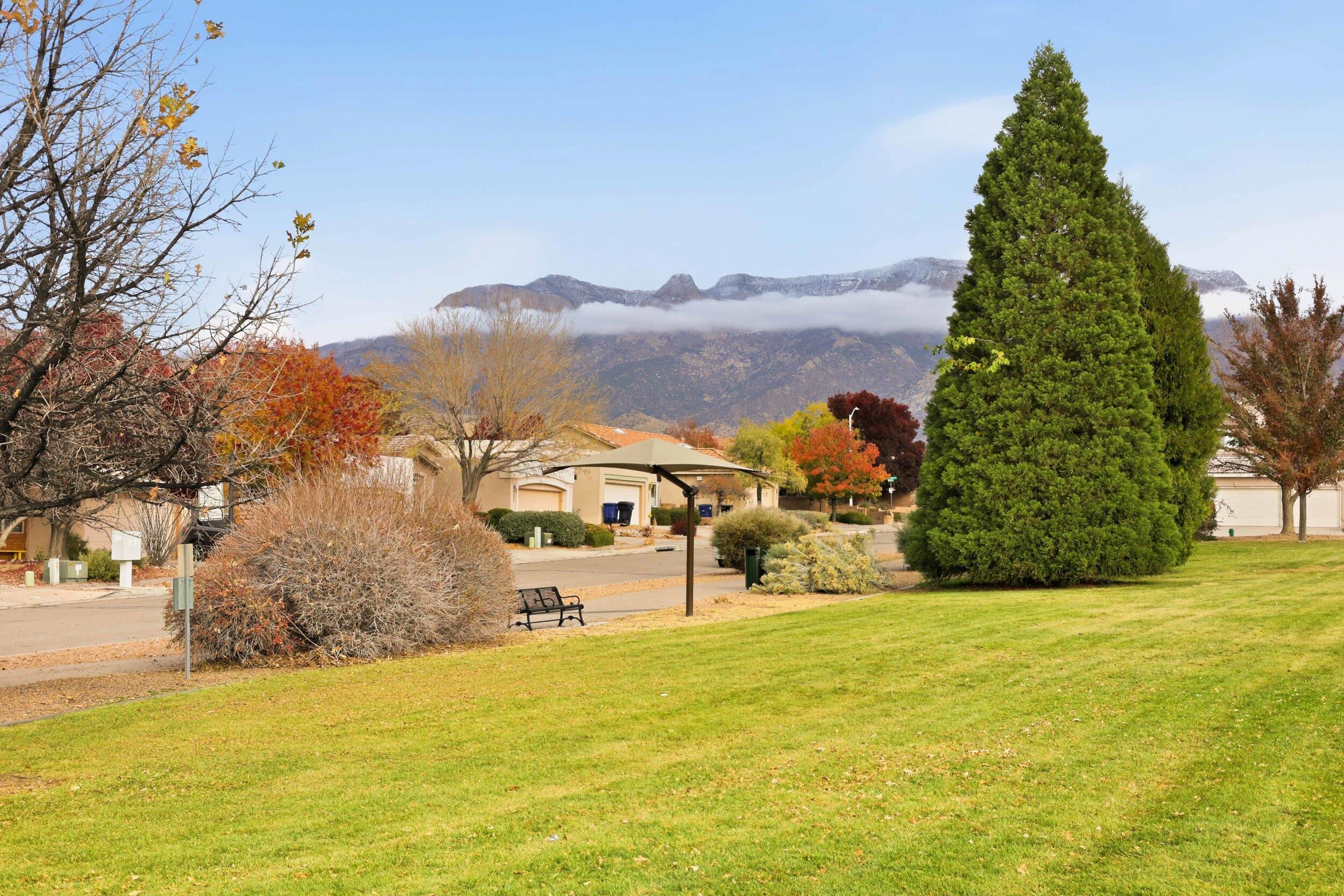 7309 Hawthorn Avenue NE