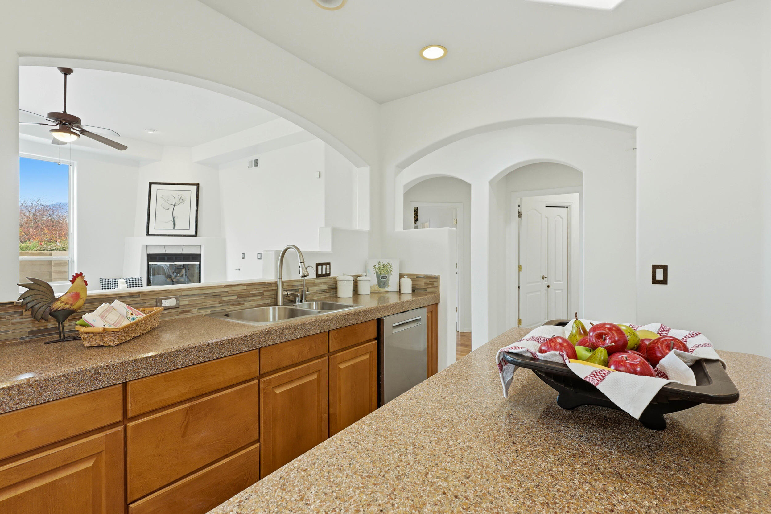 7309 Hawthorn Avenue NE