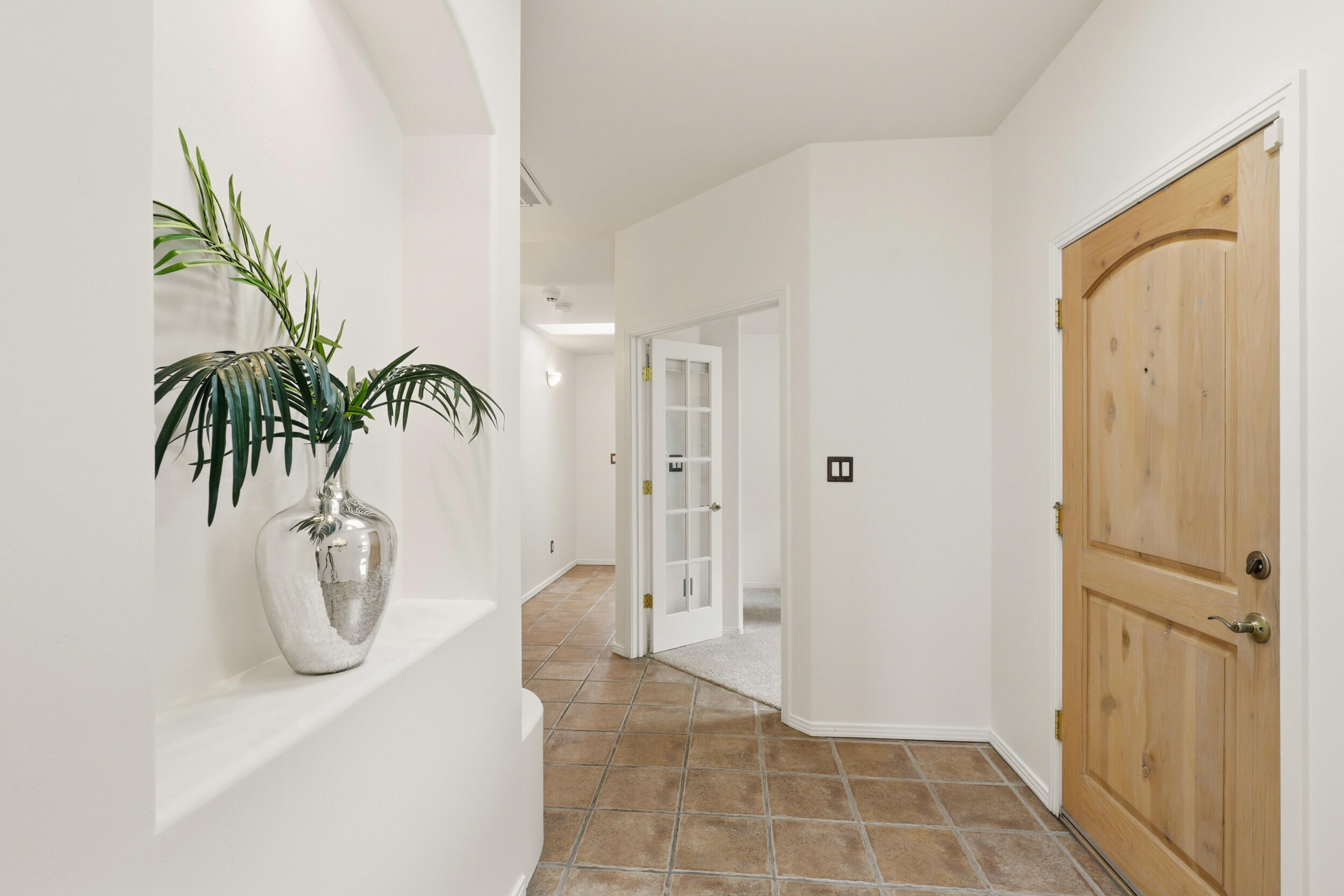 7309 Hawthorn Avenue NE