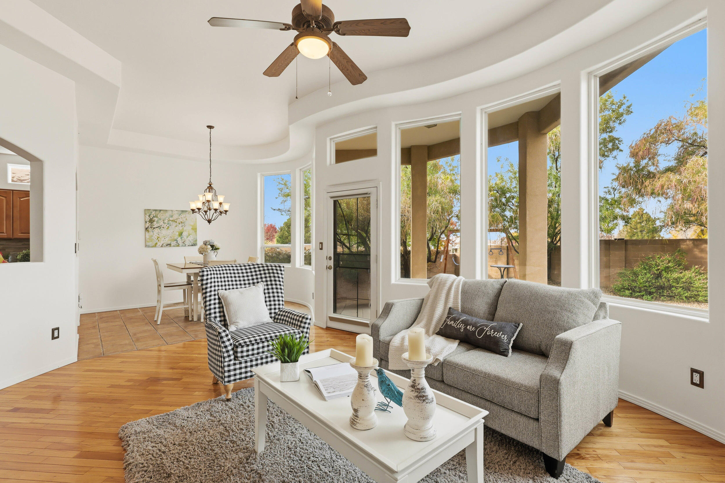 7309 Hawthorn Avenue NE