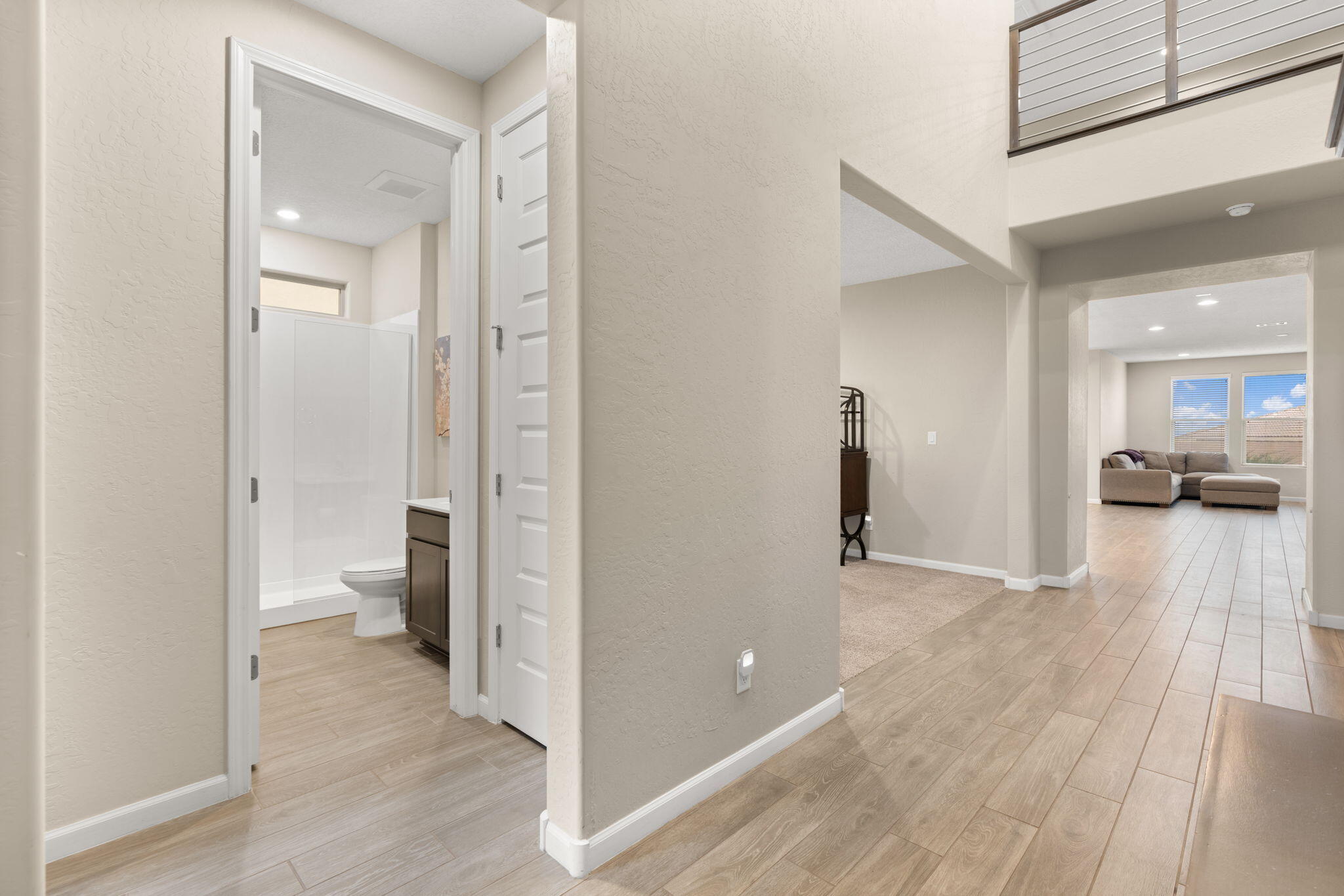 2802 Kings Canyon Loop NE