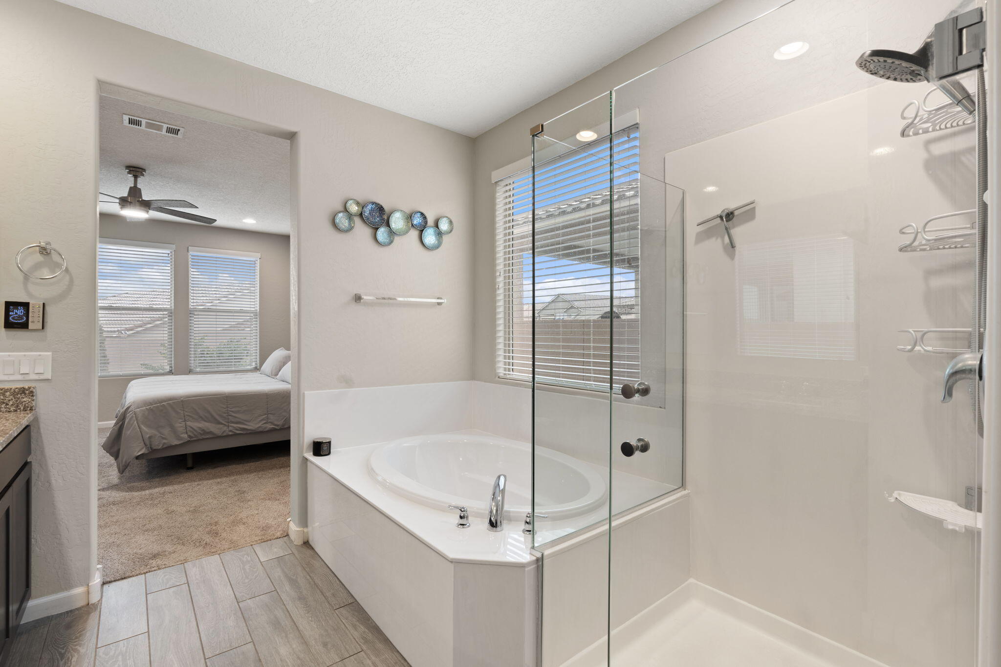 2802 Kings Canyon Loop NE