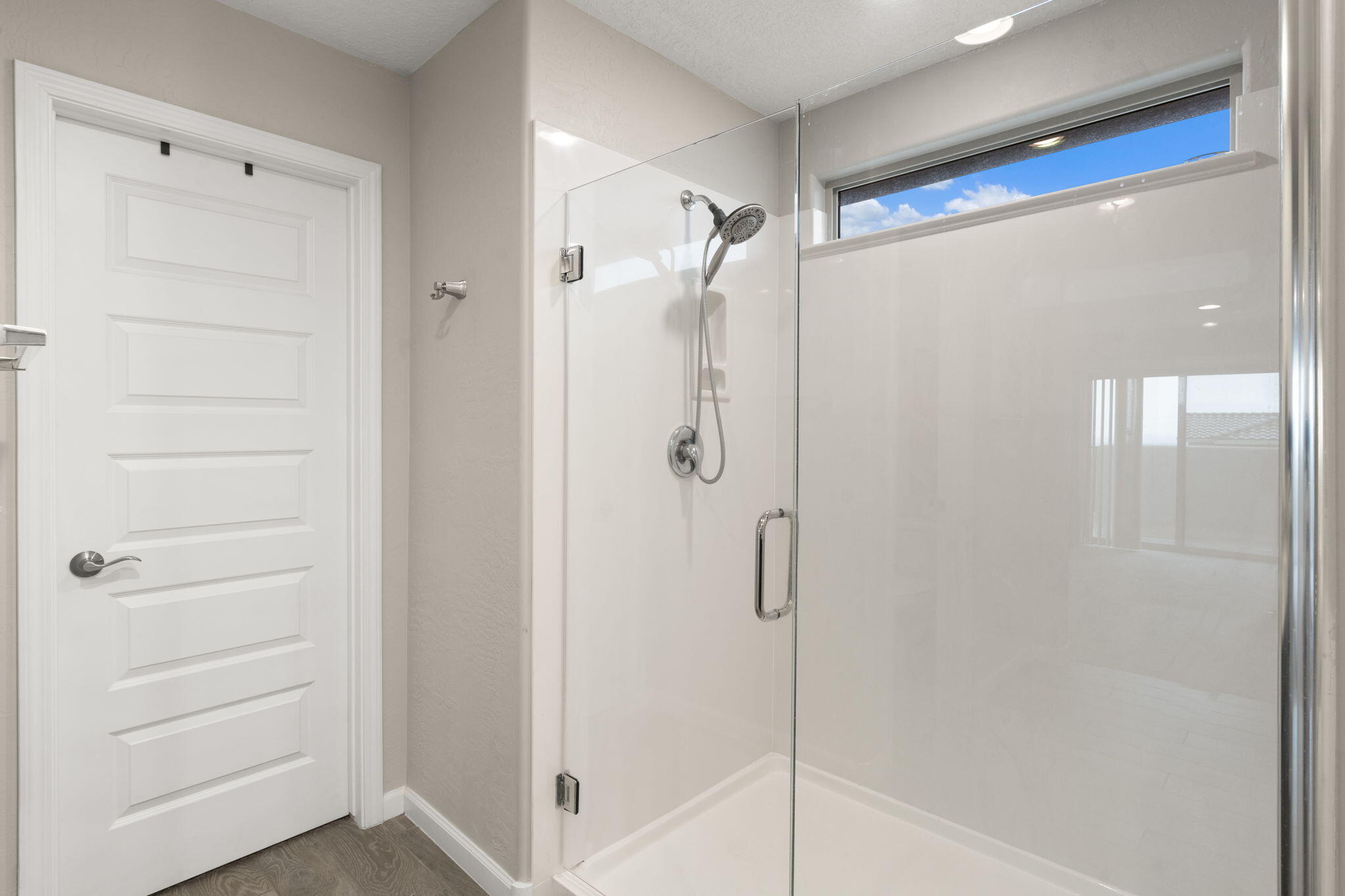 2802 Kings Canyon Loop NE