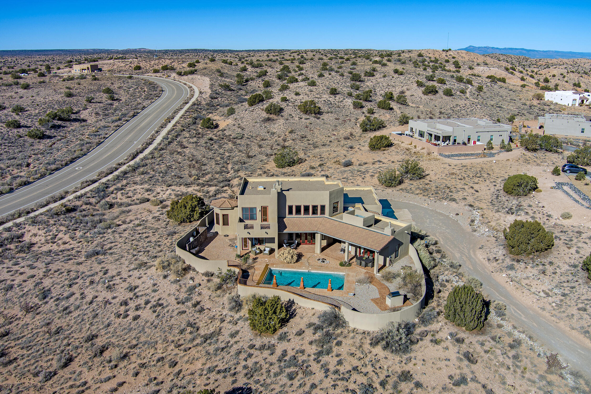 6019 Rooster Point Road NE