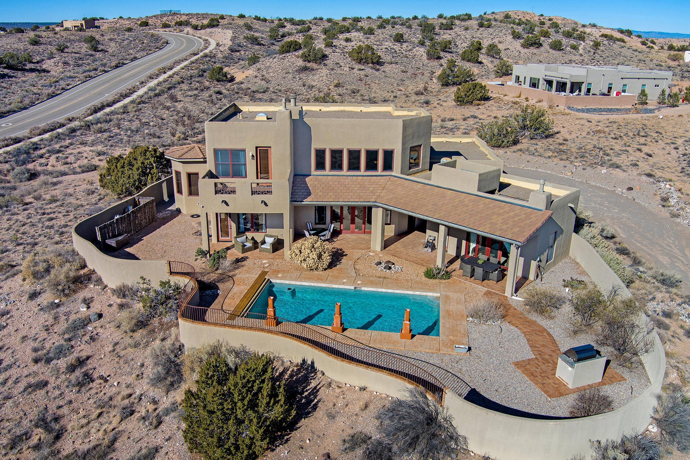 6019 Rooster Point Road NE
