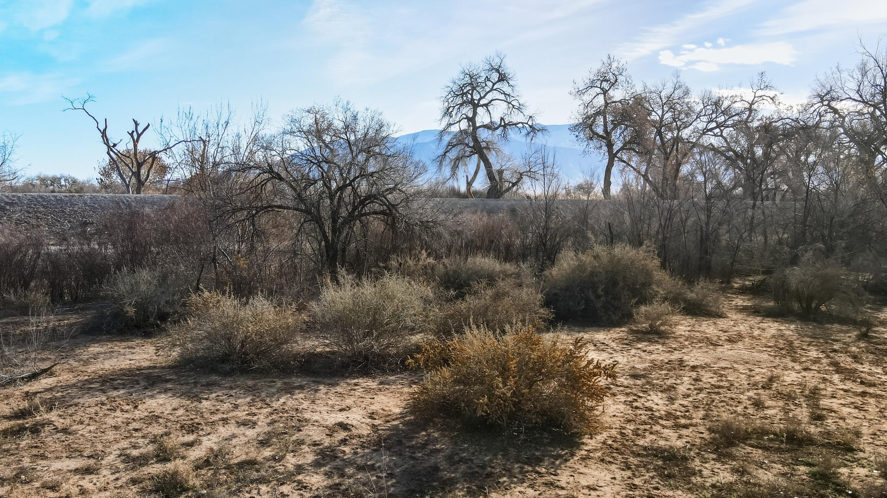 175 Lot E Railcar Road