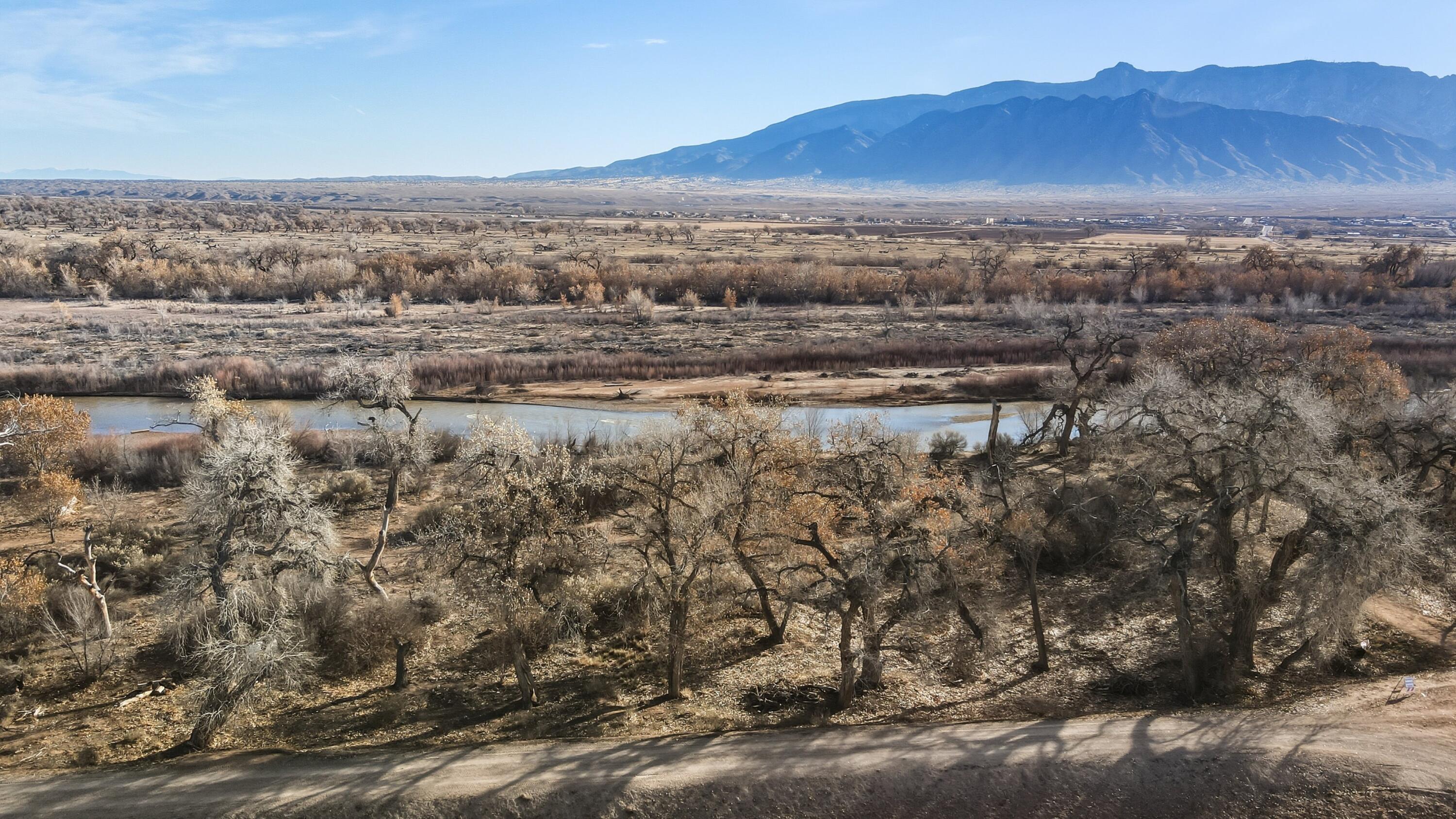175 Lot E Railcar Road