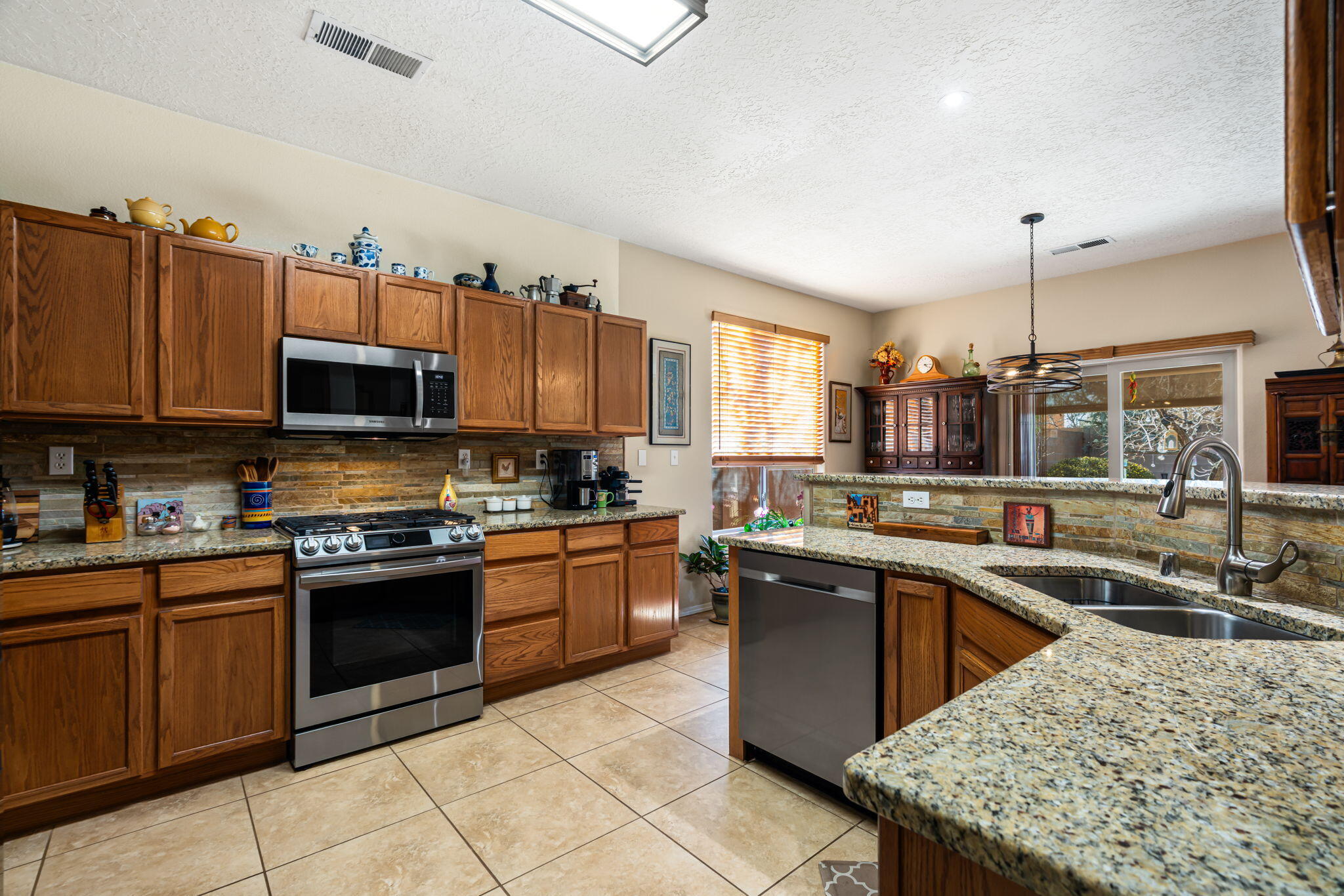 7709 Calle Meseta NE