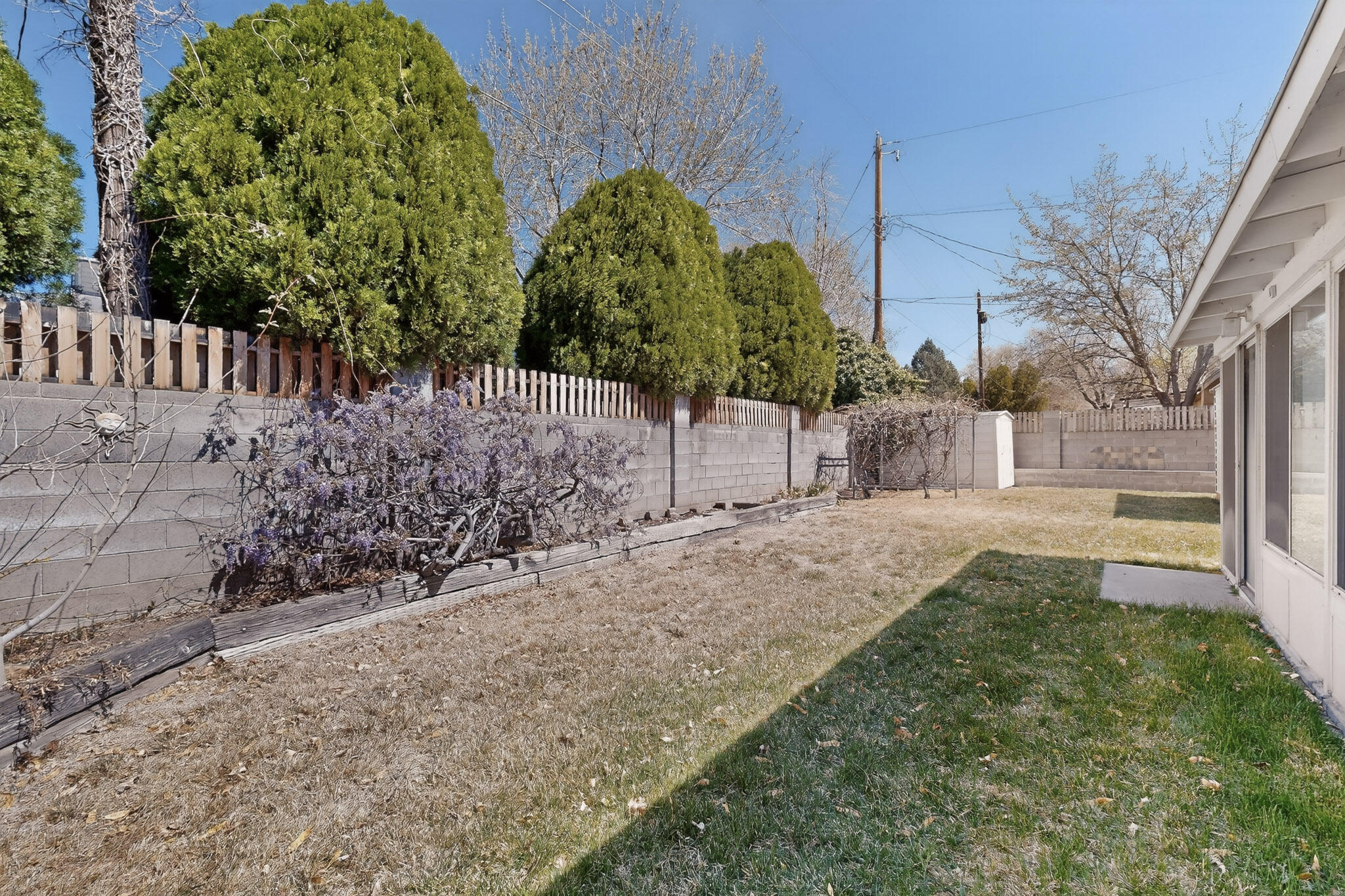 9605 Dona Marguerita Avenue NE