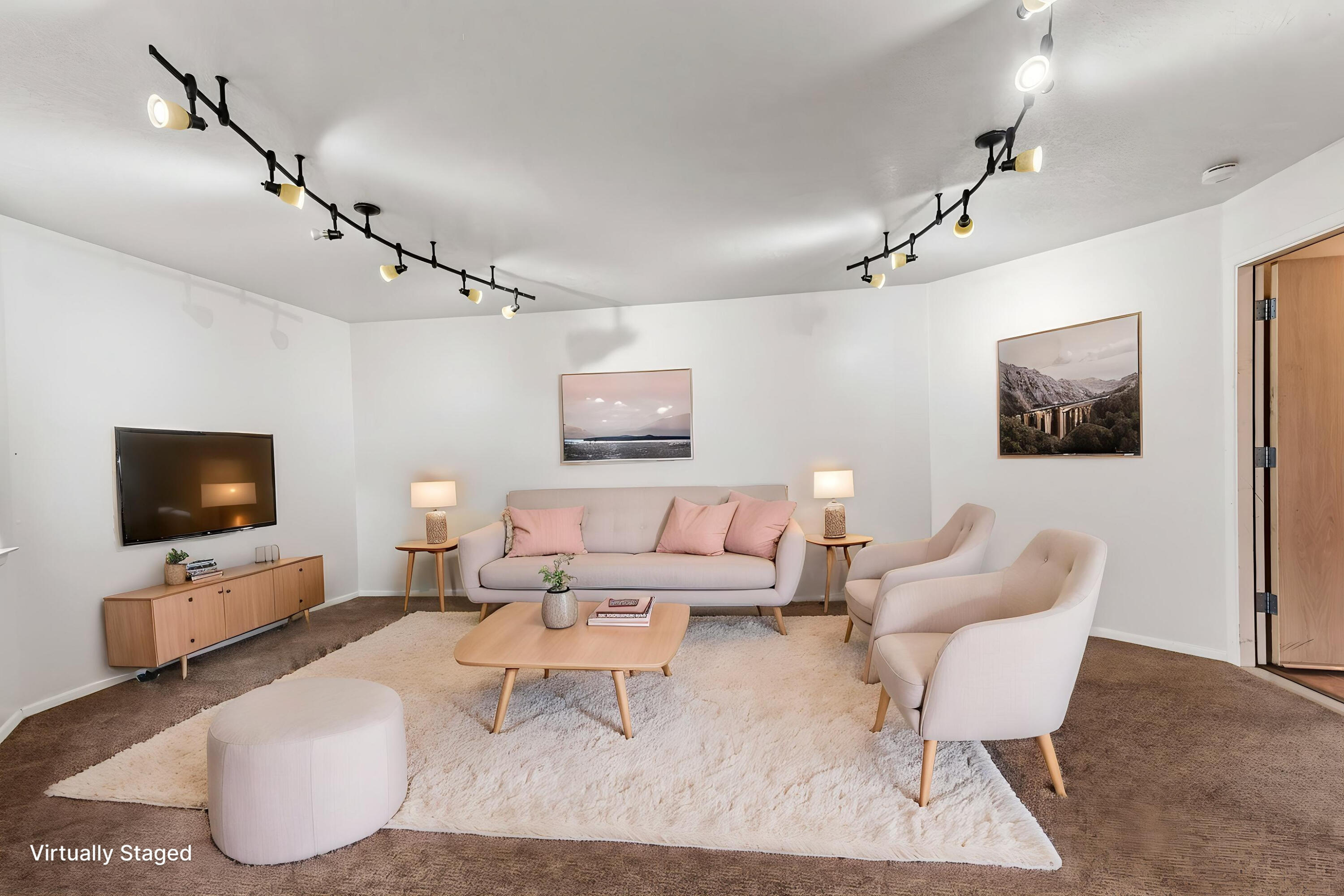 901 Calle Coronado SE