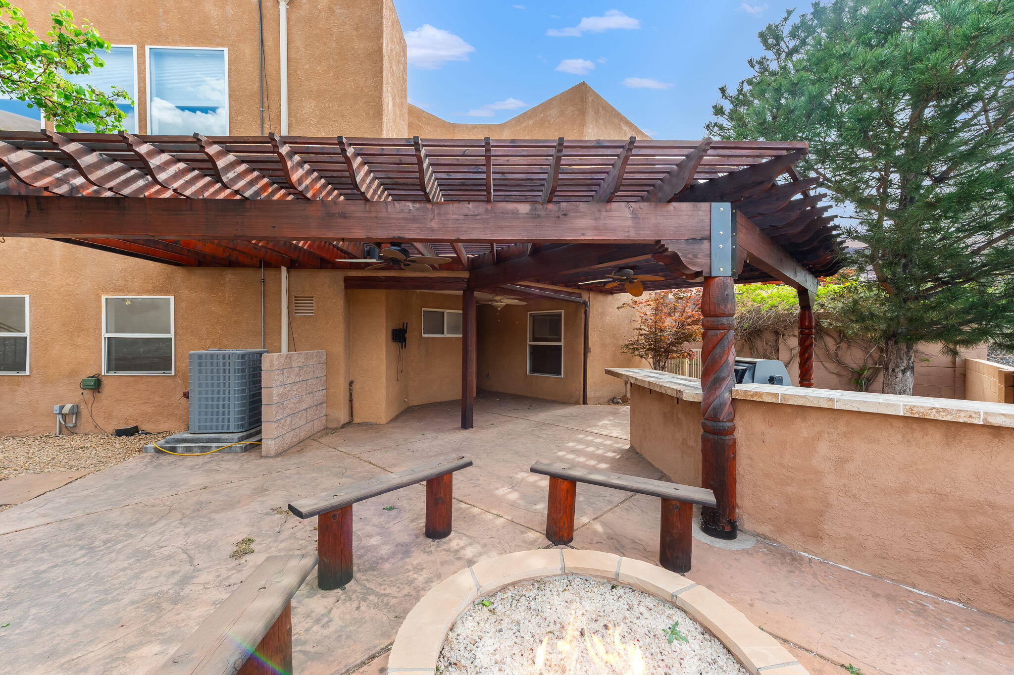 901 Calle Coronado SE