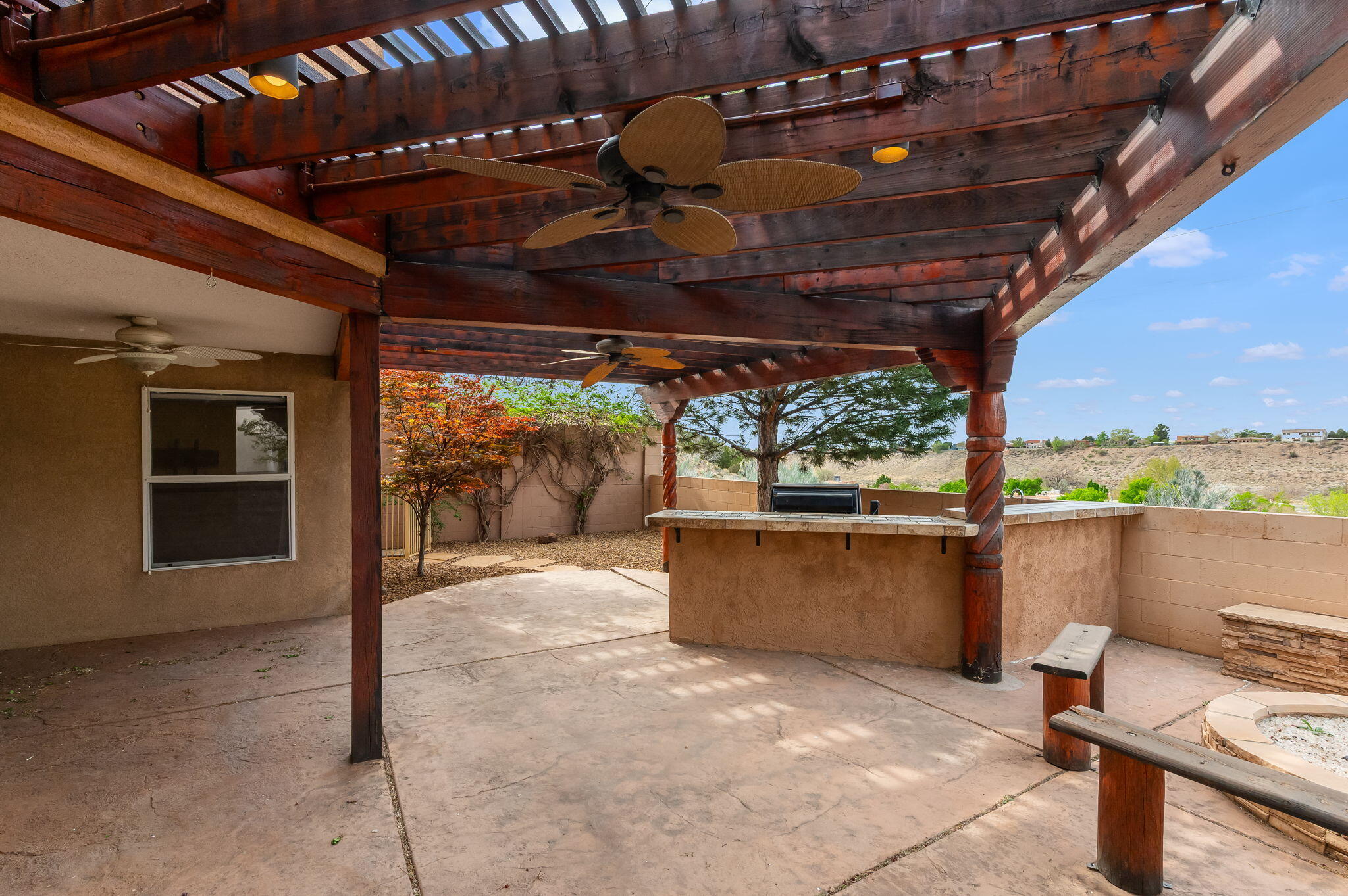 901 Calle Coronado SE