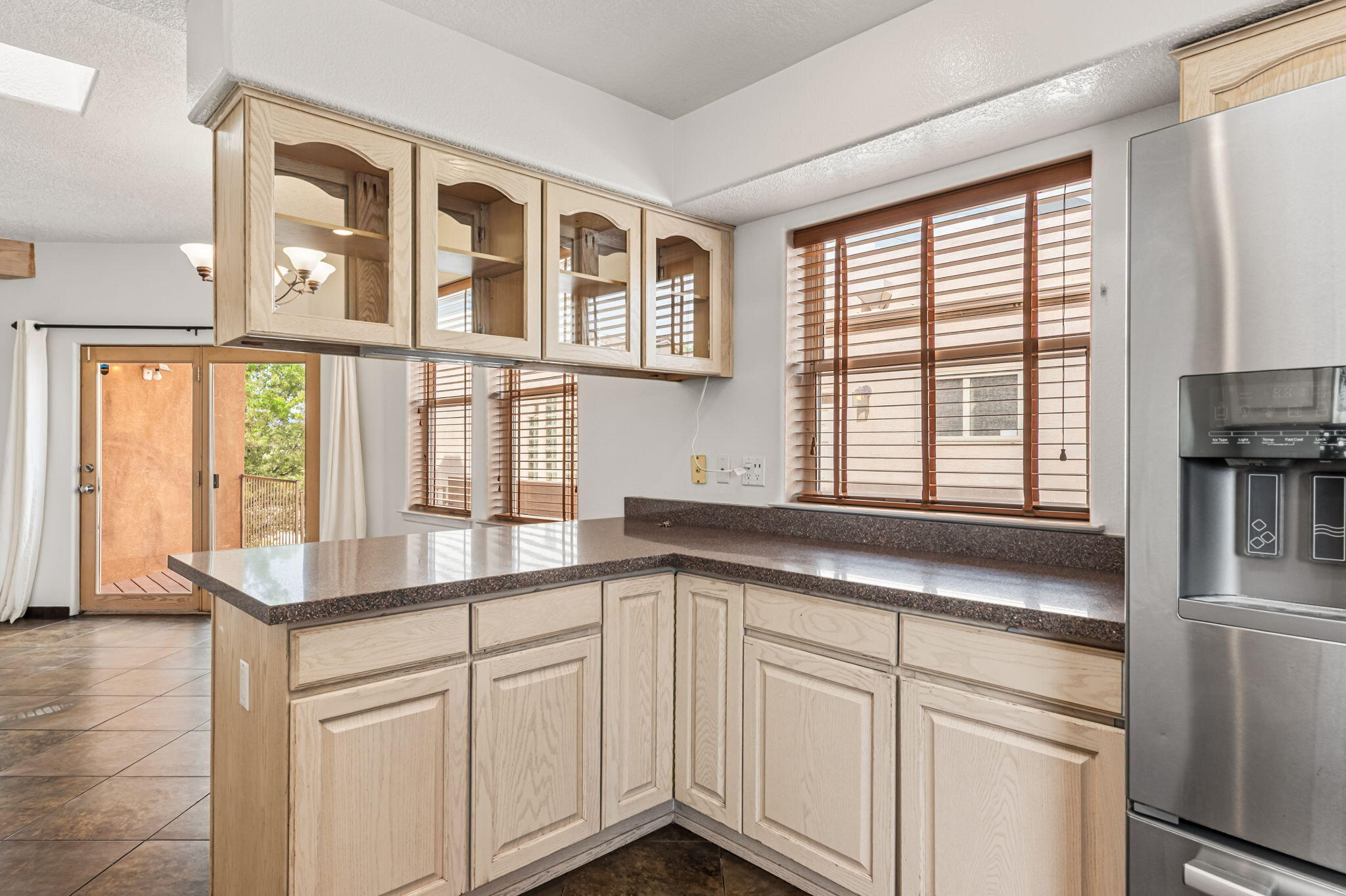 901 Calle Coronado SE