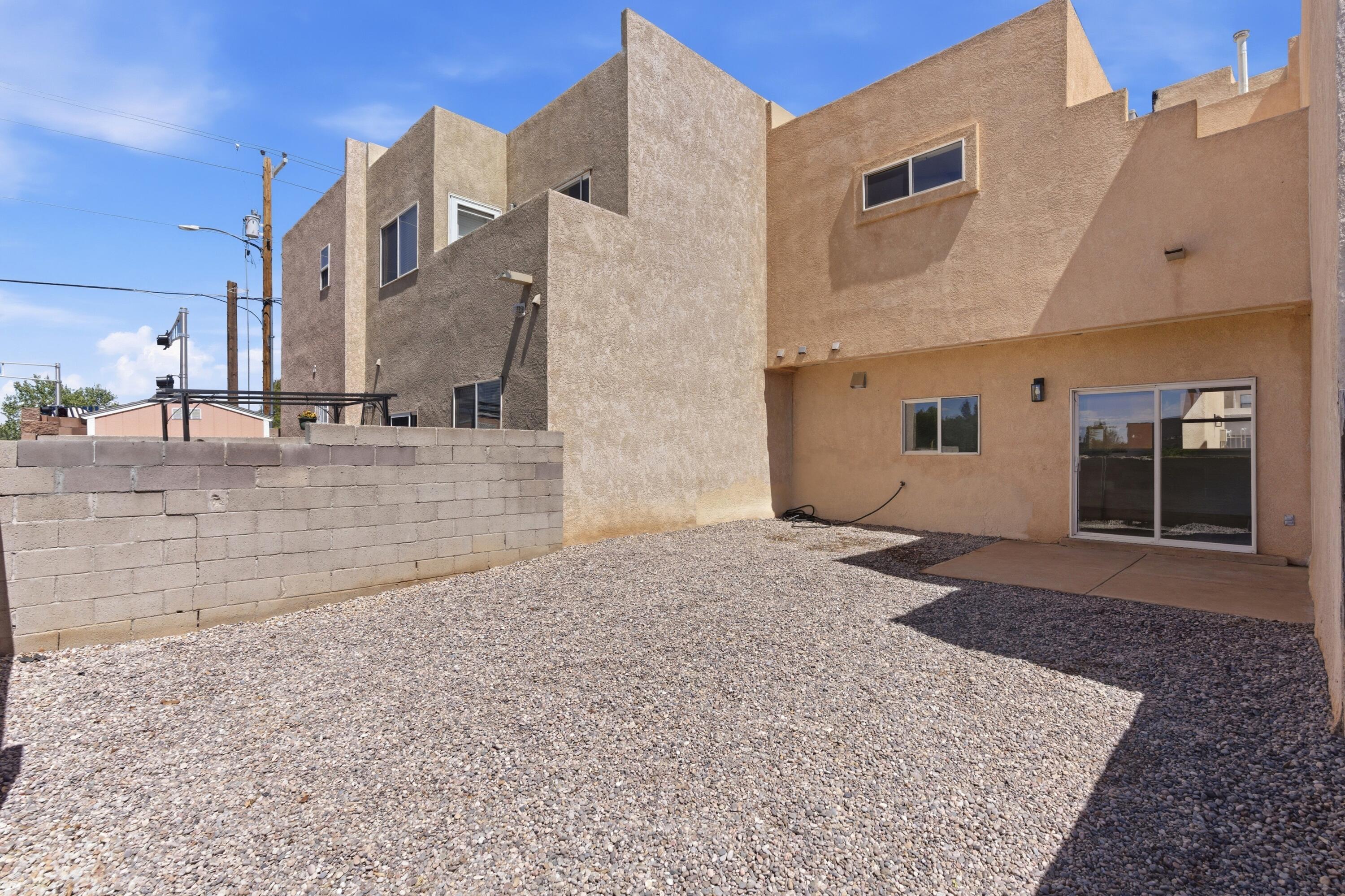 4623 Via Macduffee Road NE