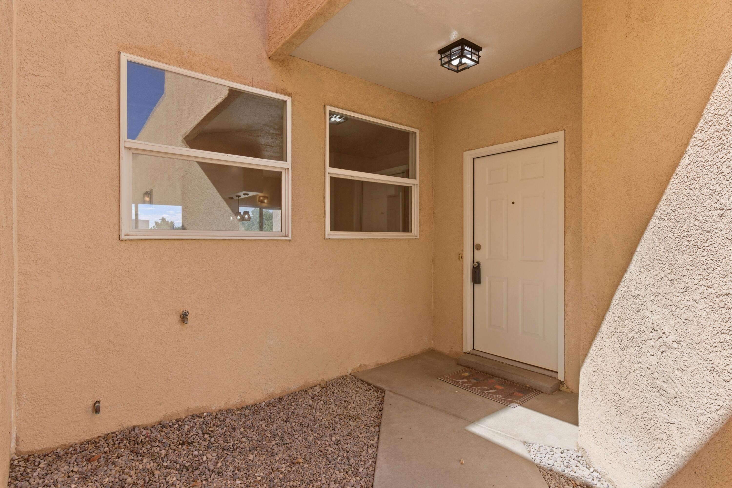 4623 Via Macduffee Road NE