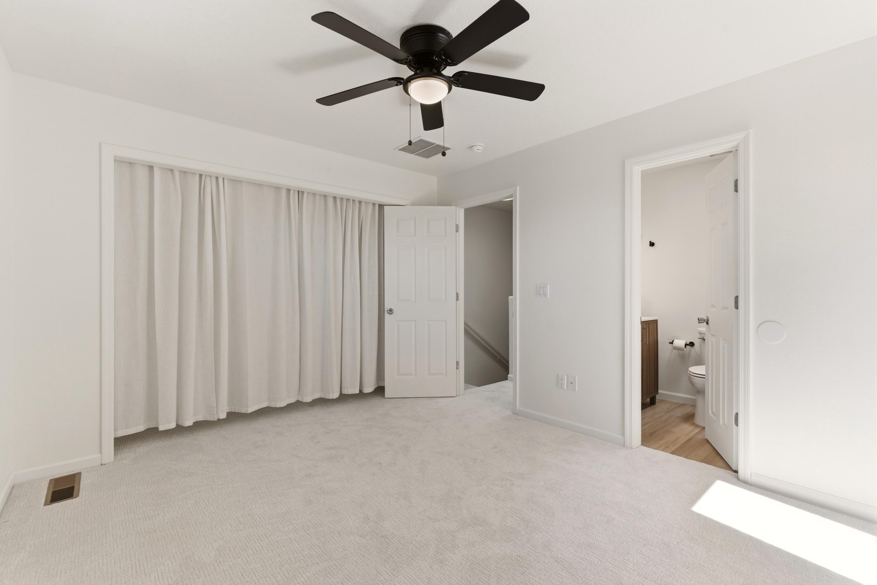 4623 Via Macduffee Road NE