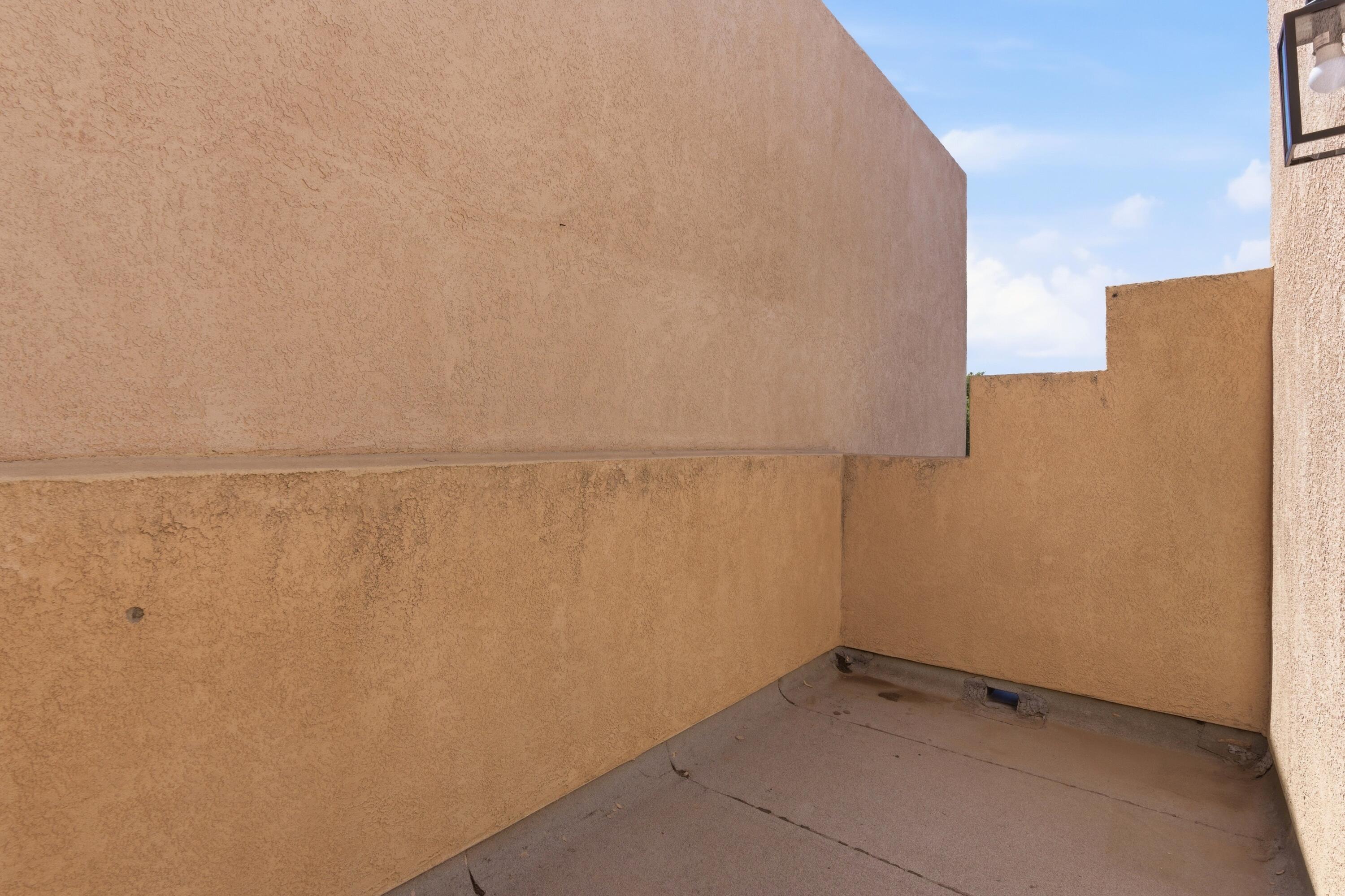 4623 Via Macduffee Road NE