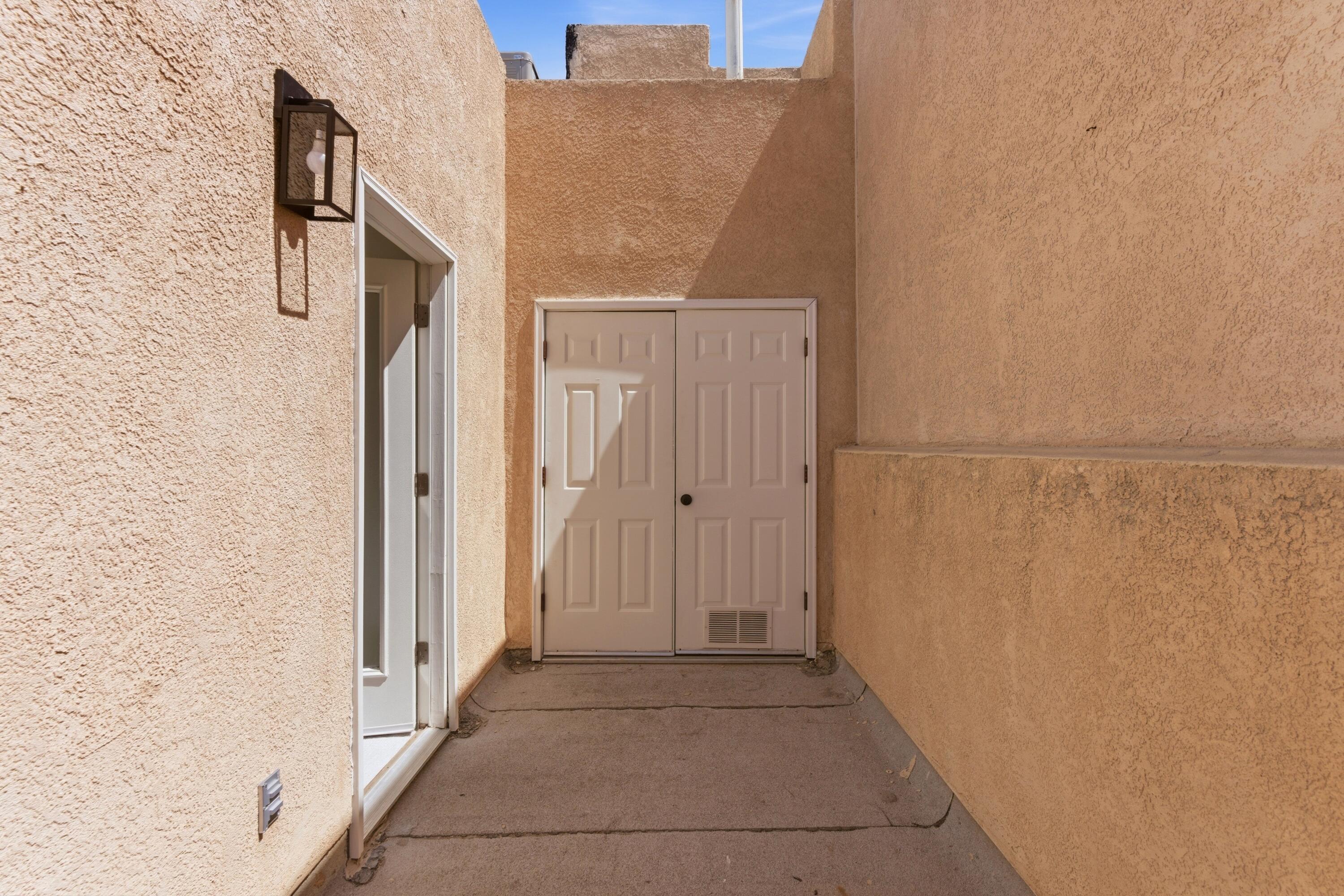 4623 Via Macduffee Road NE