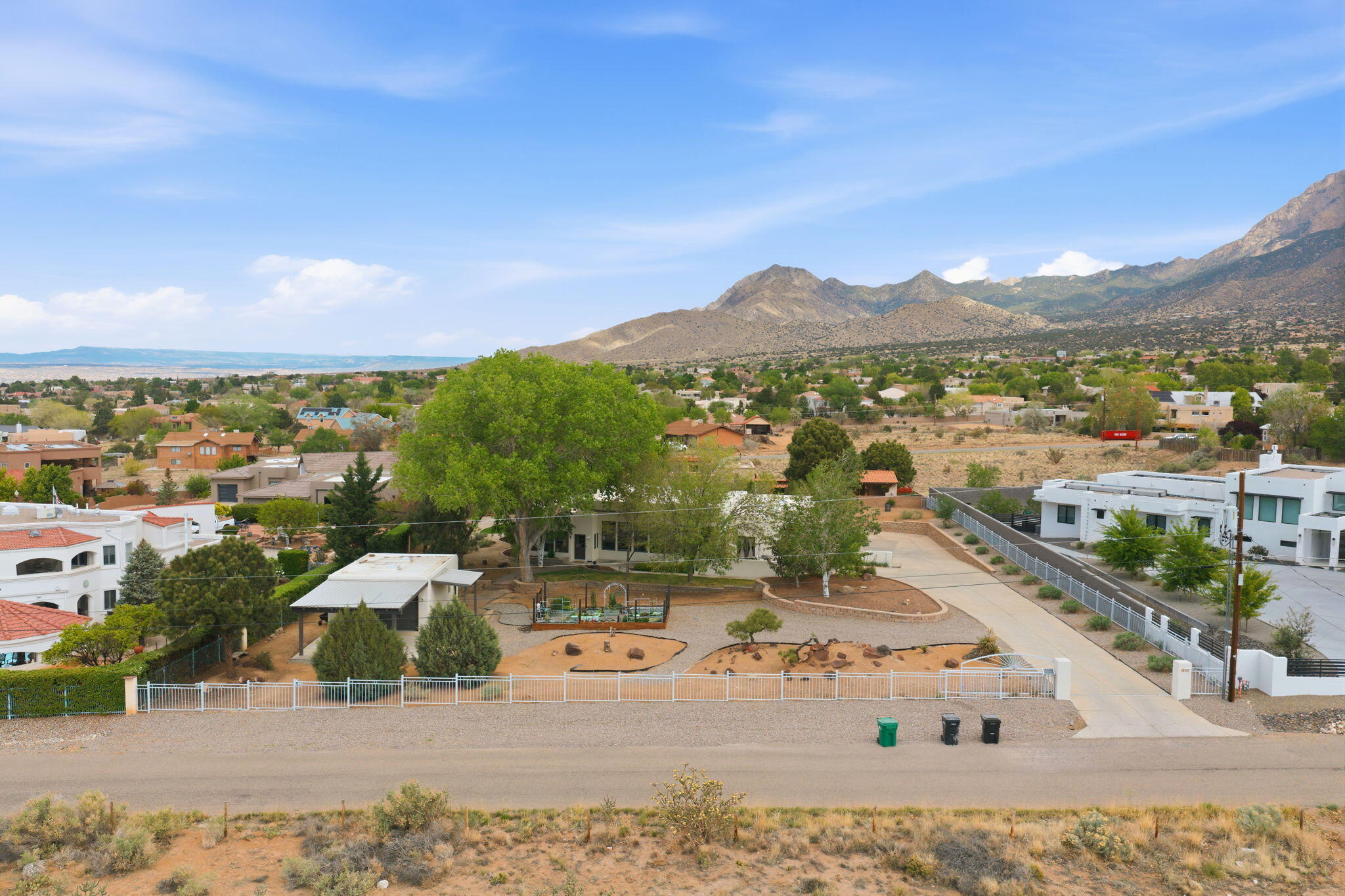 12107 Holly Avenue NE