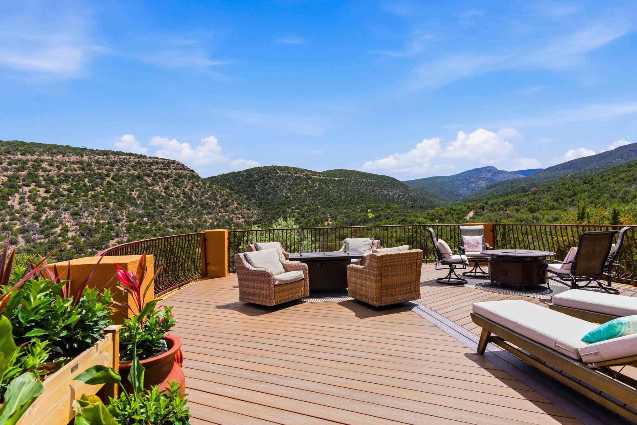 928 State Highway 165