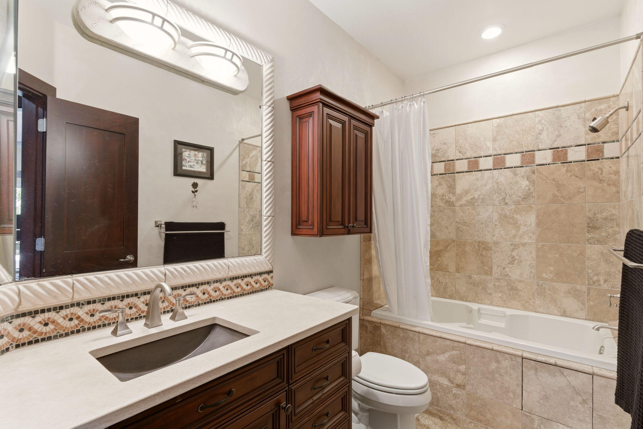 928 State Highway 165