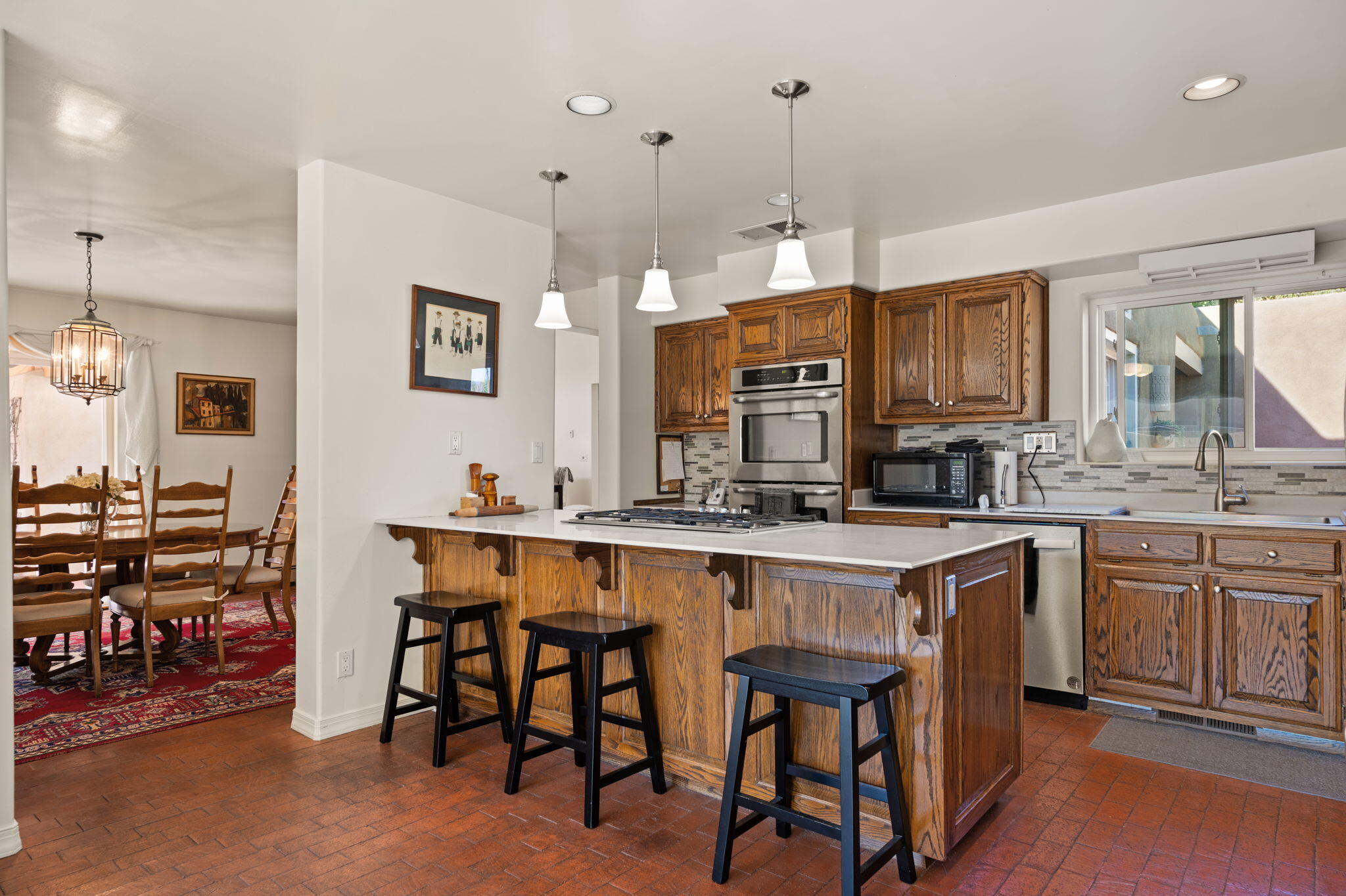 2309 Calle De Real NW