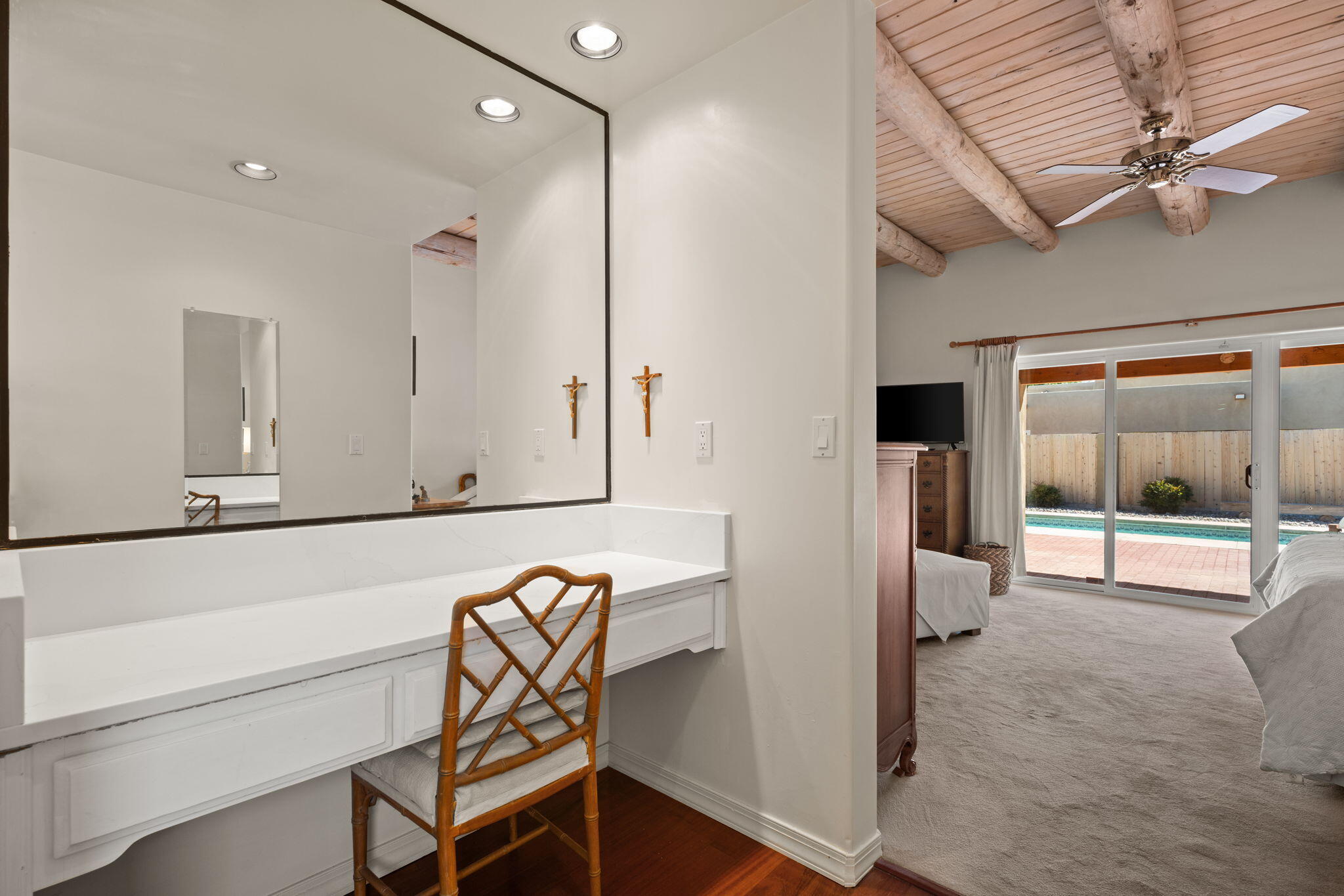 2309 Calle De Real NW