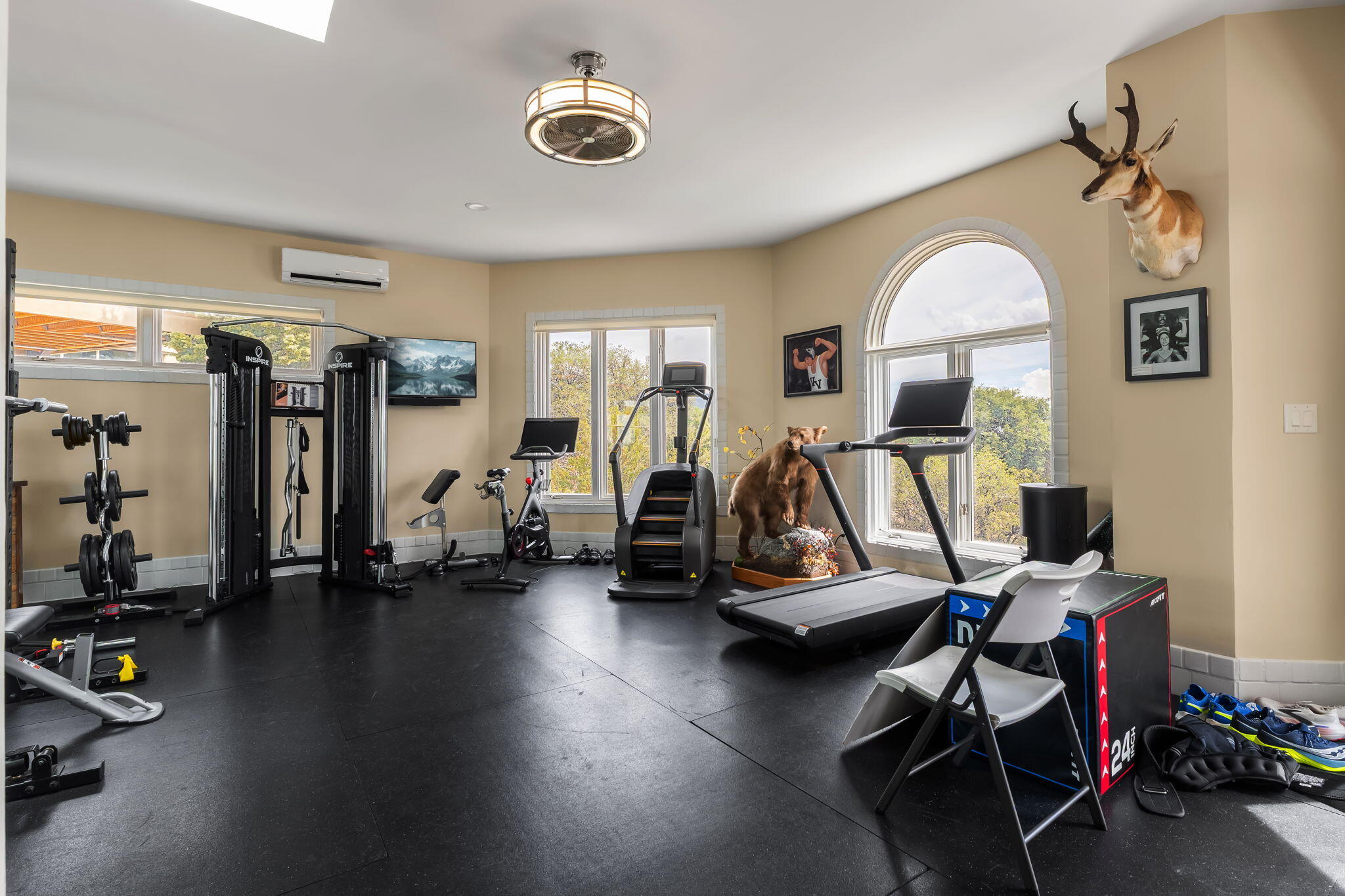 2 Sandia Heights Drive NE