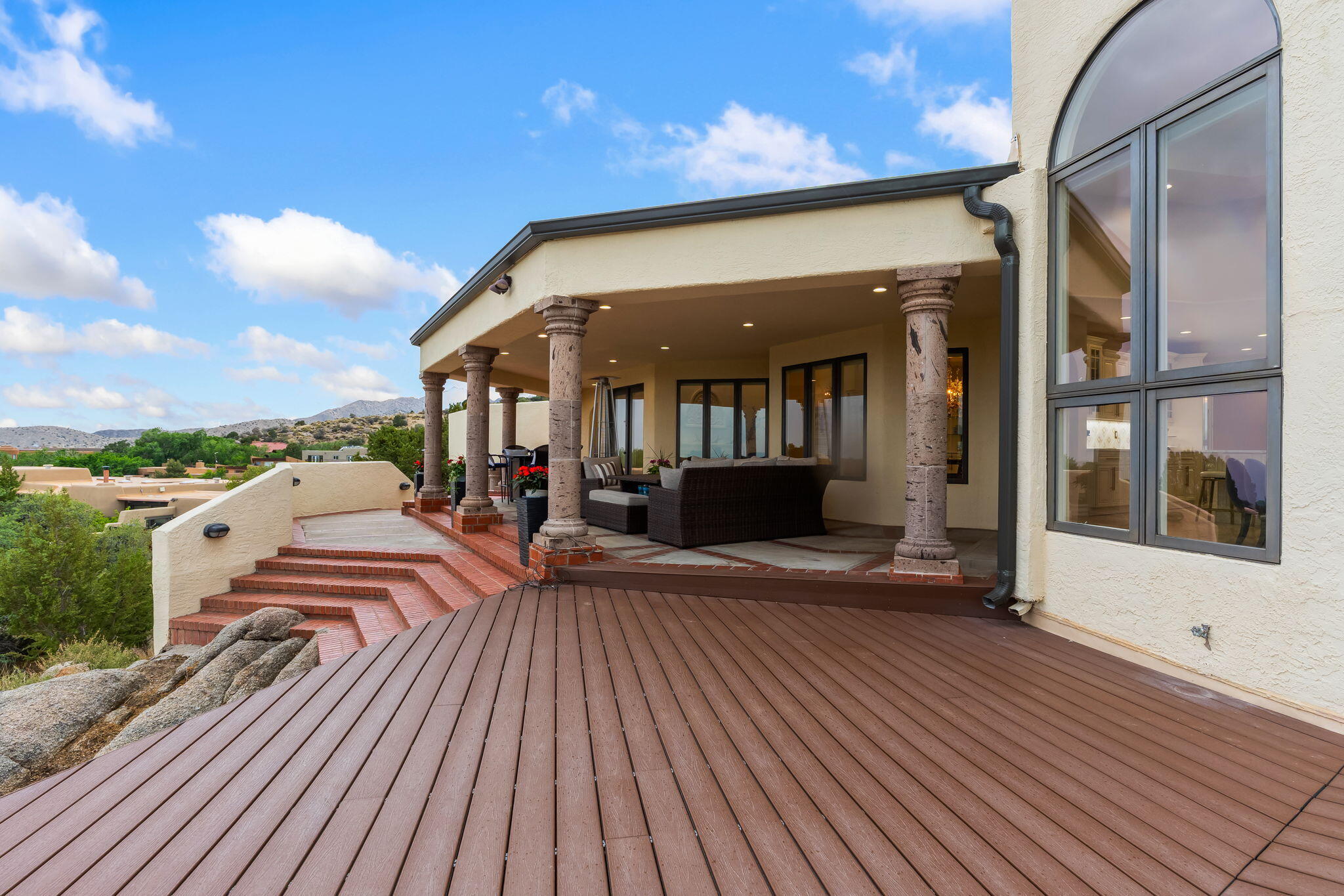 2 Sandia Heights Drive NE