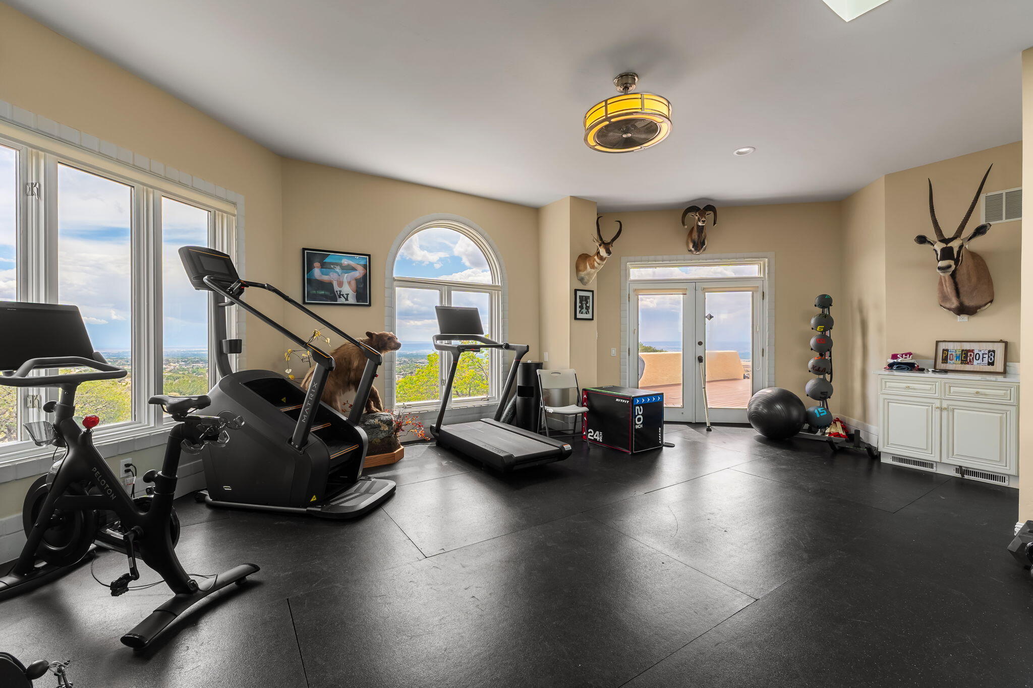 2 Sandia Heights Drive NE
