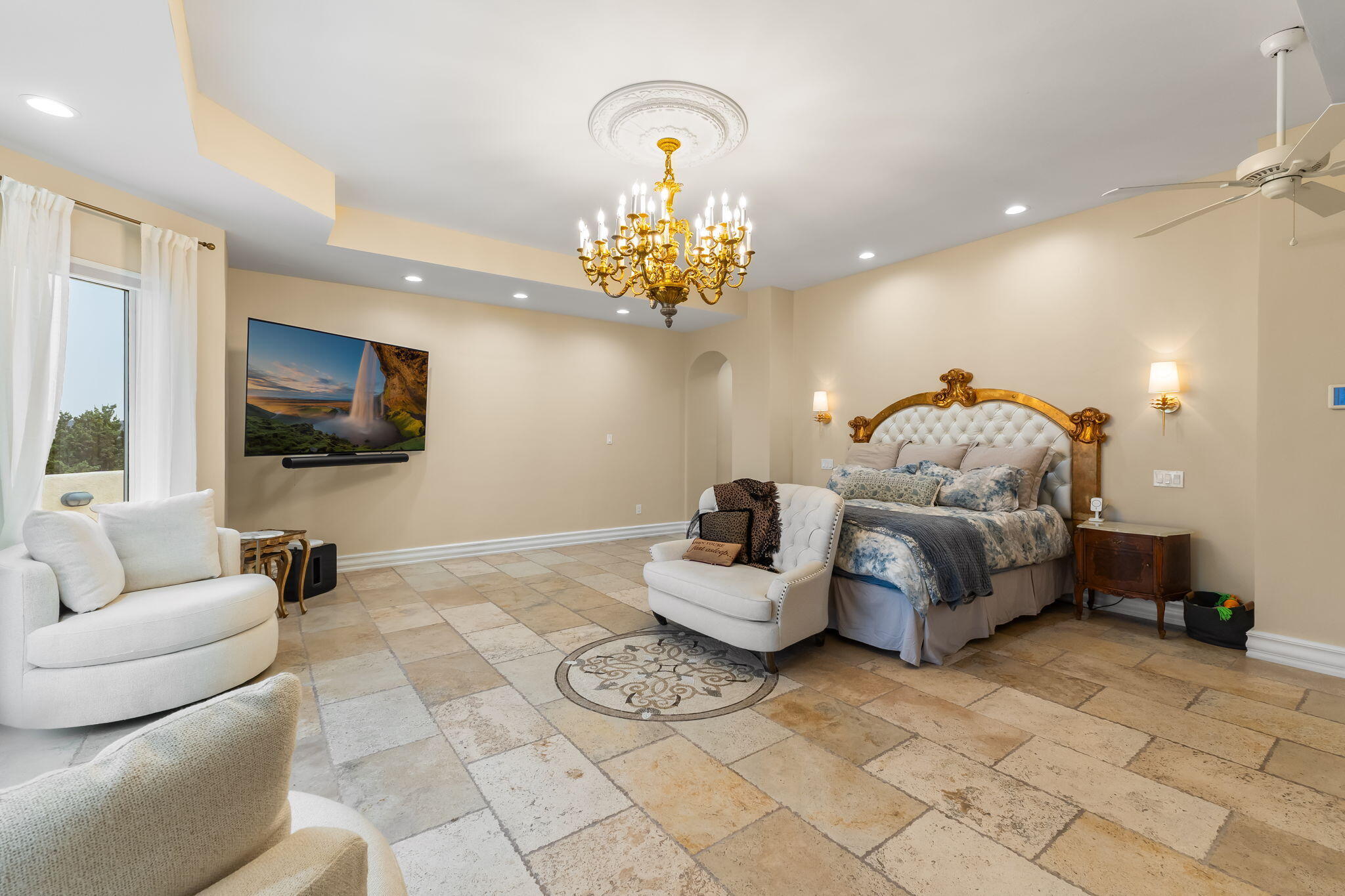 2 Sandia Heights Drive NE