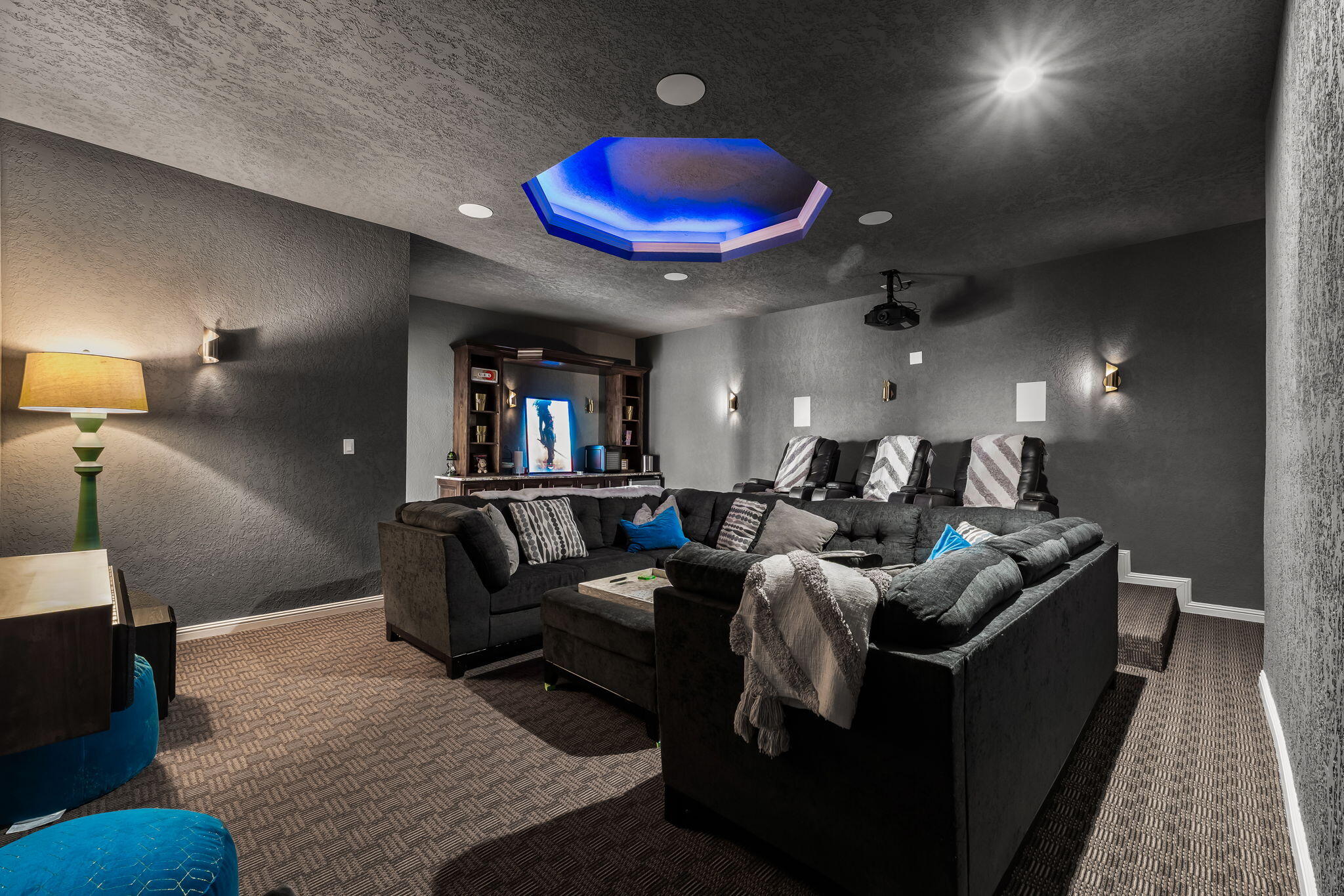 2 Sandia Heights Drive NE