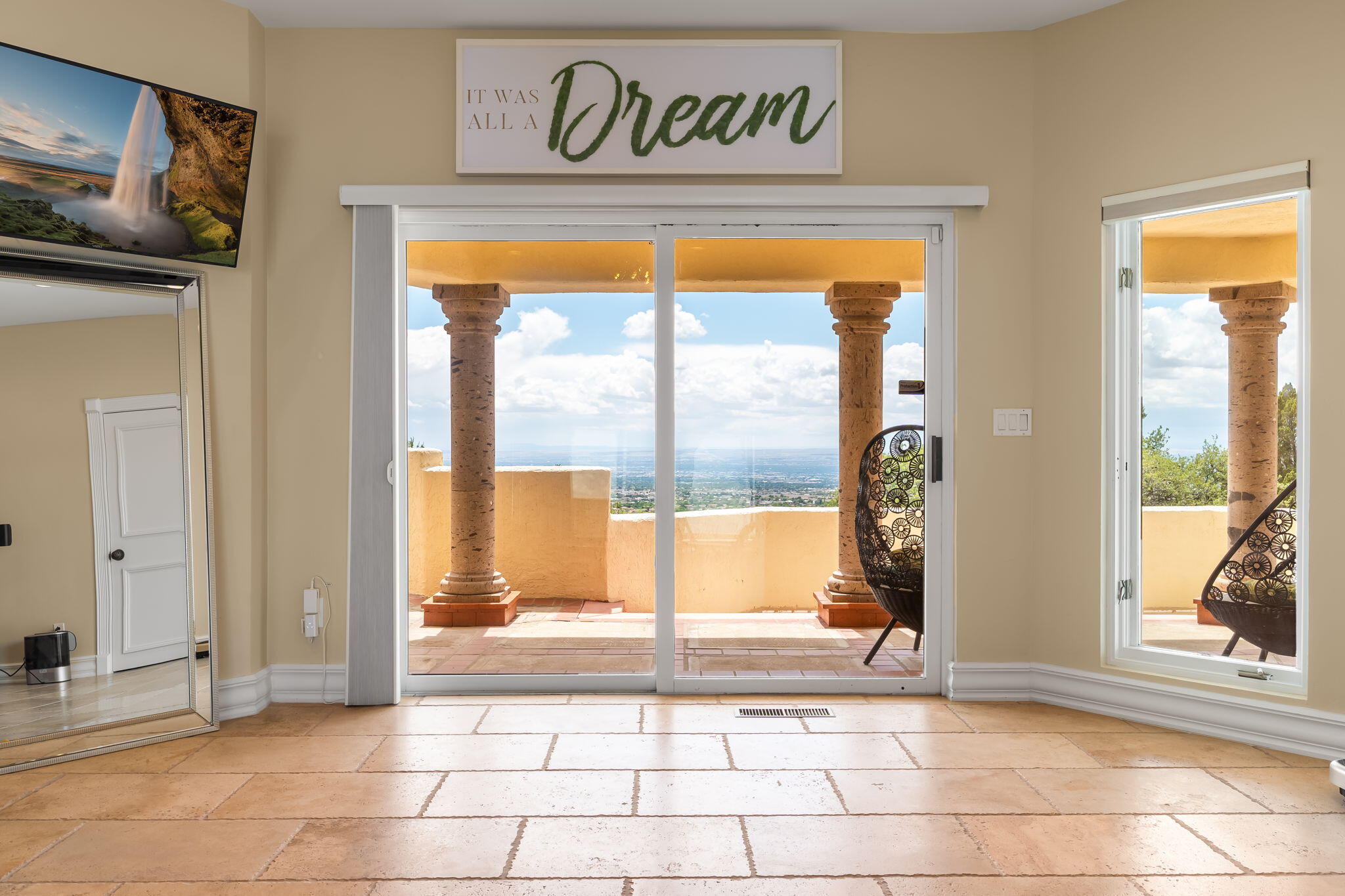 2 Sandia Heights Drive NE