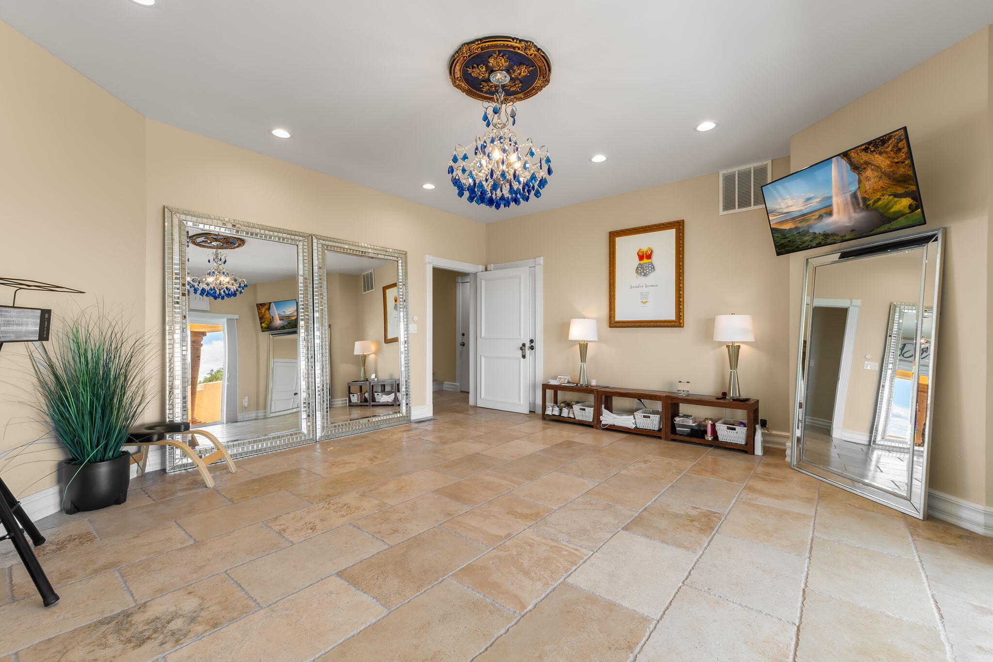 2 Sandia Heights Drive NE