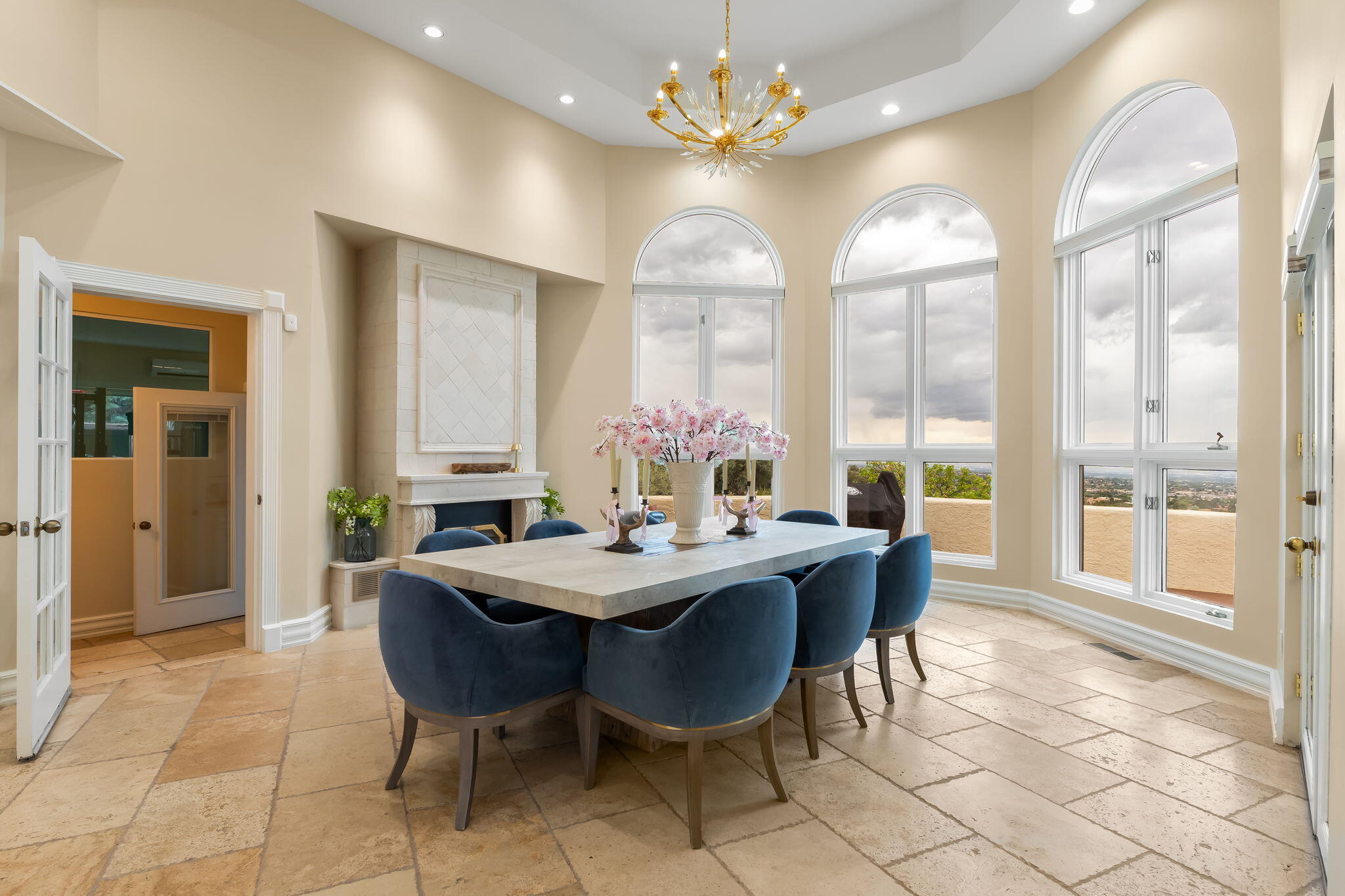 2 Sandia Heights Drive NE