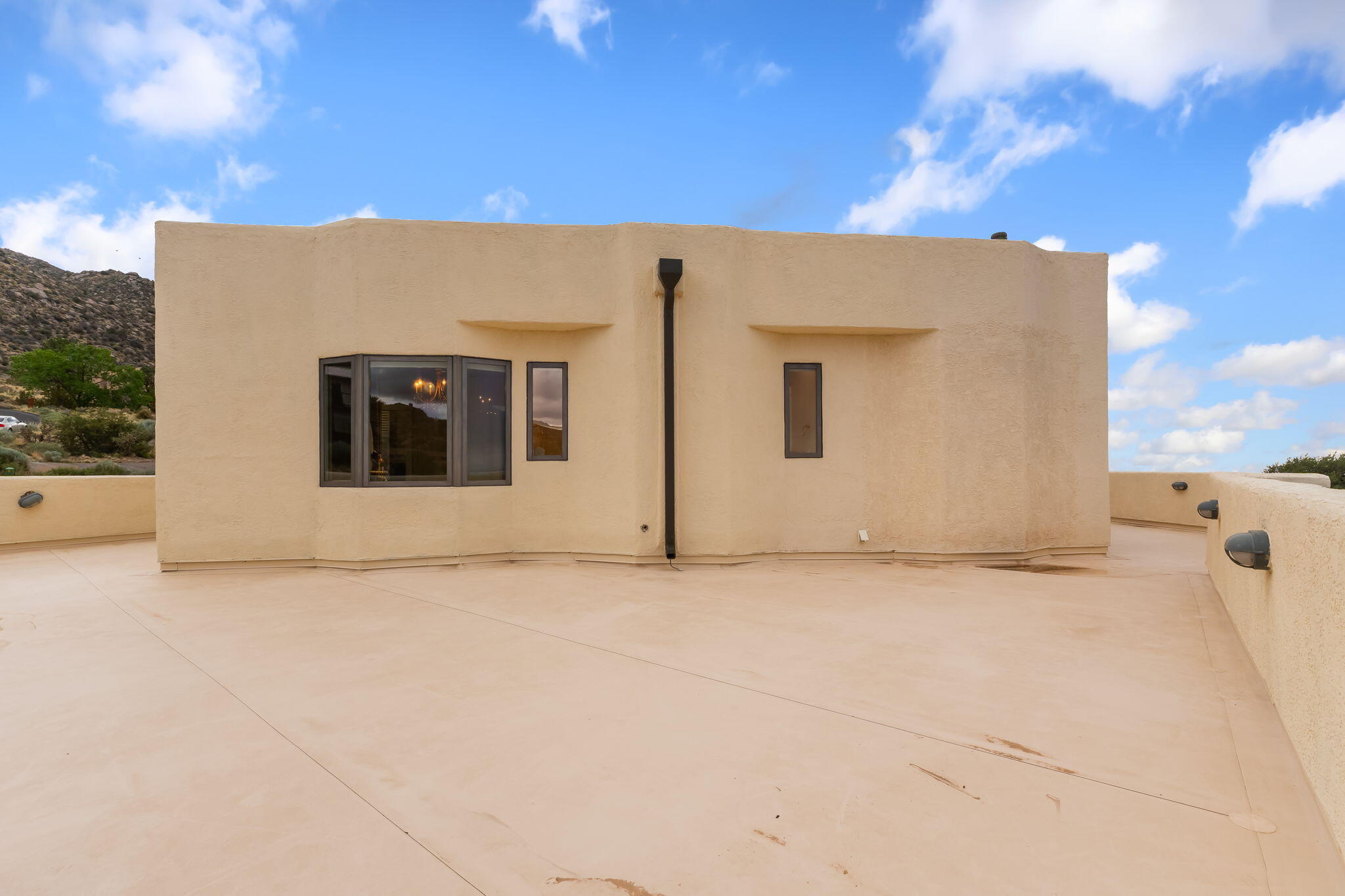2 Sandia Heights Drive NE