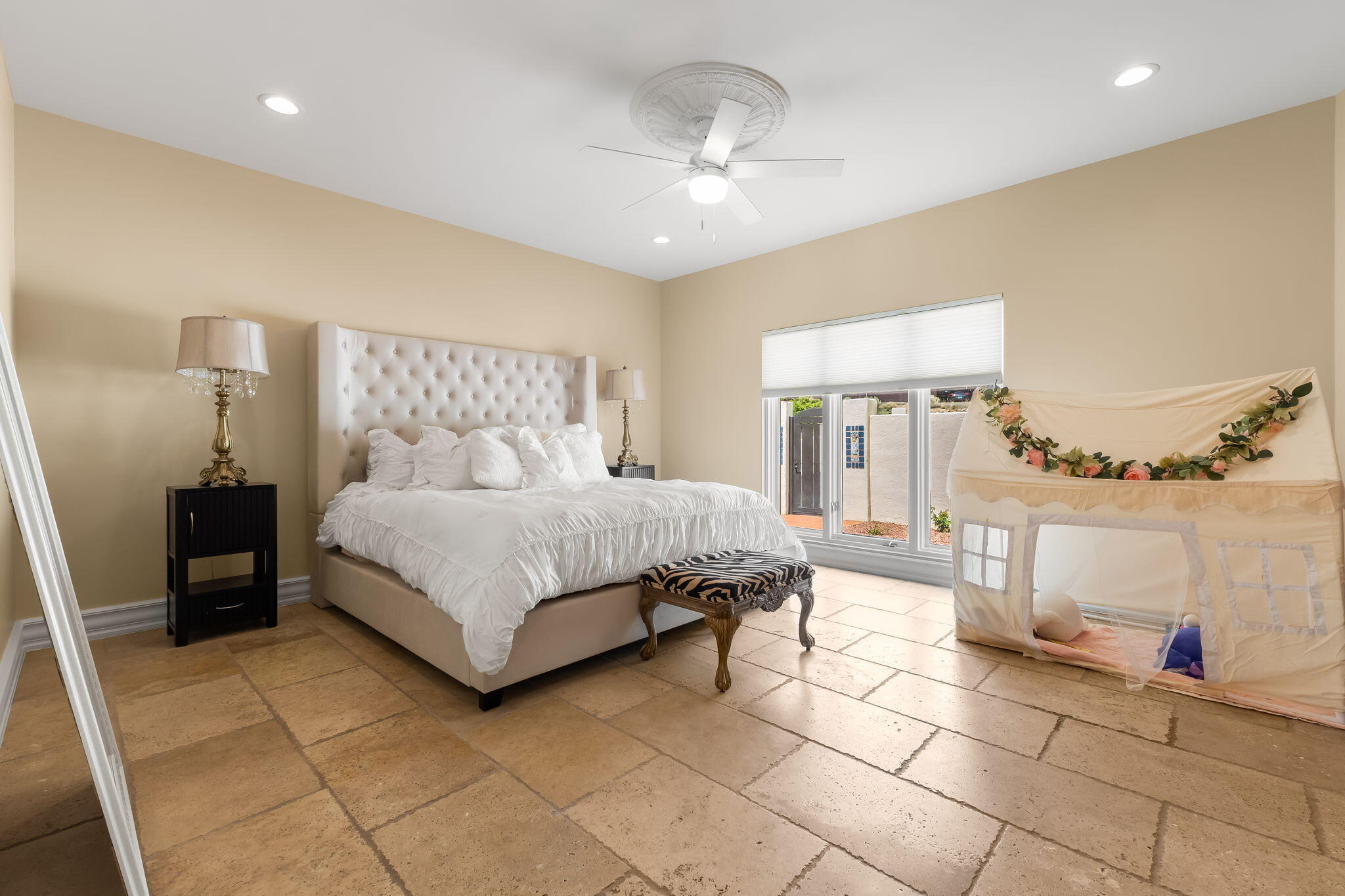 2 Sandia Heights Drive NE