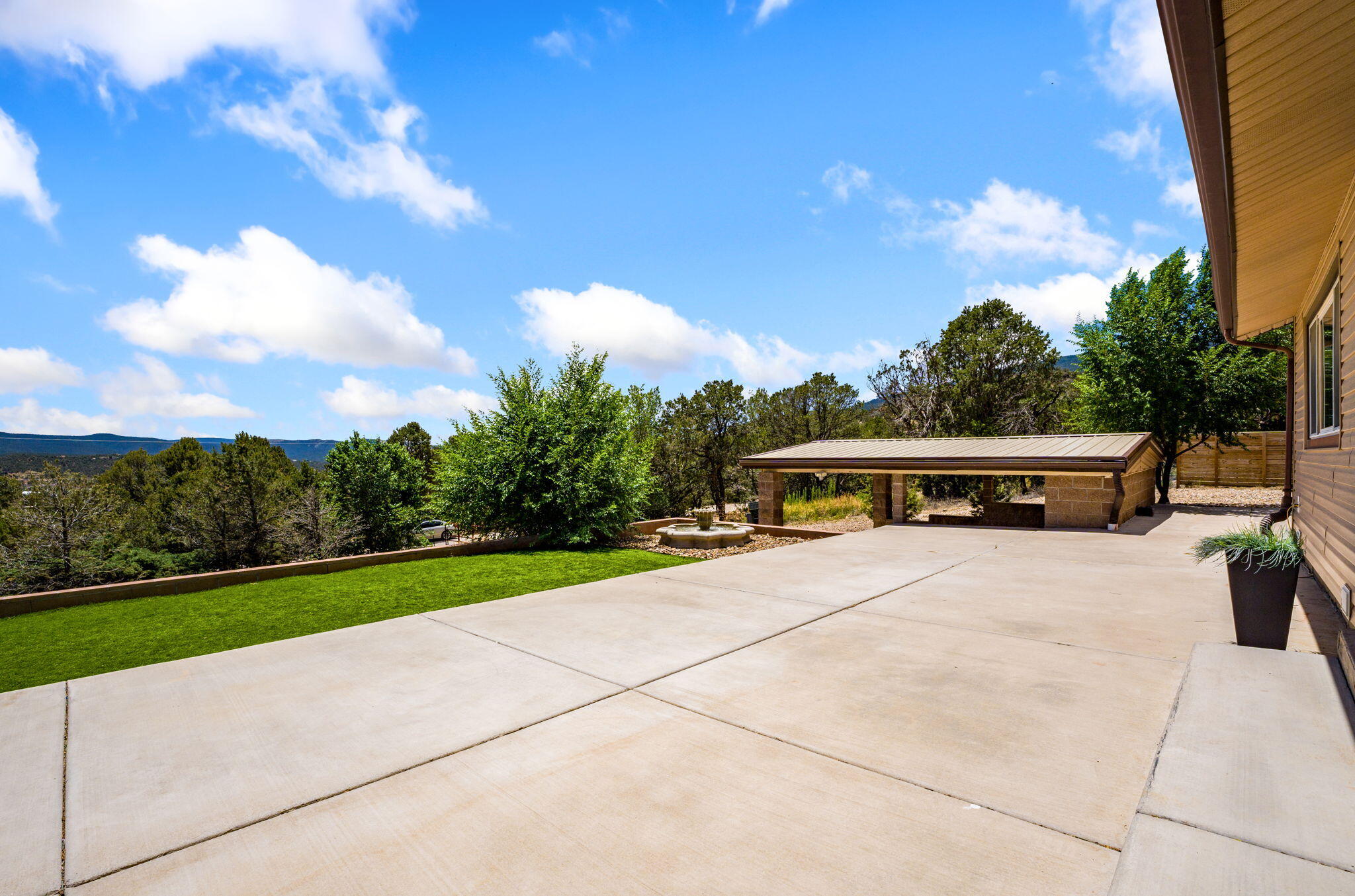111 Rincon Loop Road