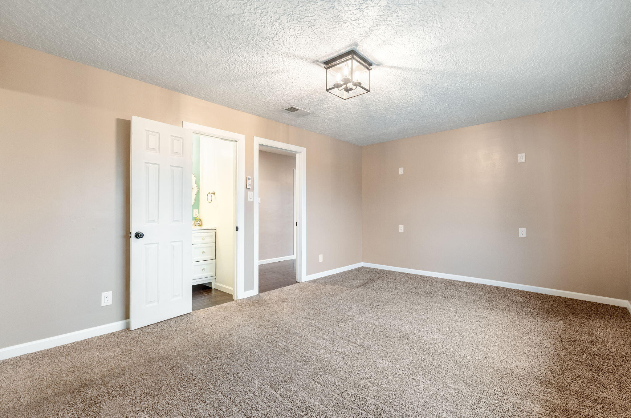 111 Rincon Loop Road