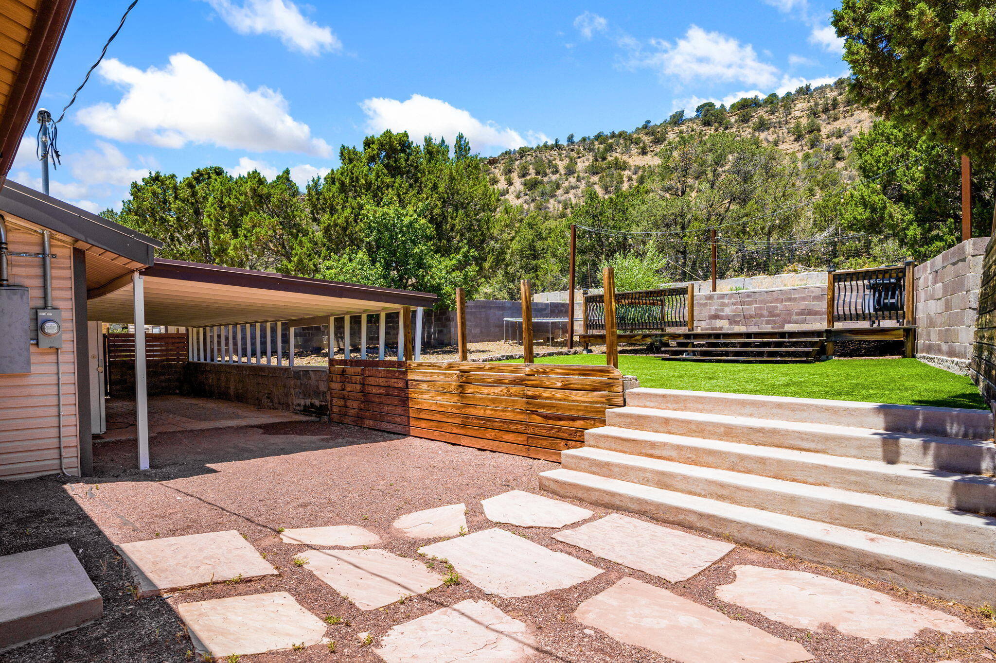 111 Rincon Loop Road