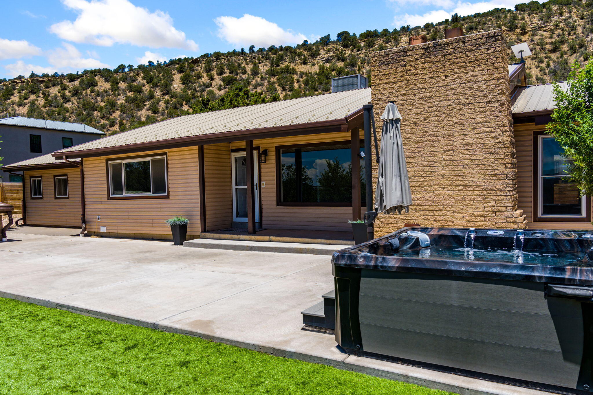 111 Rincon Loop Road