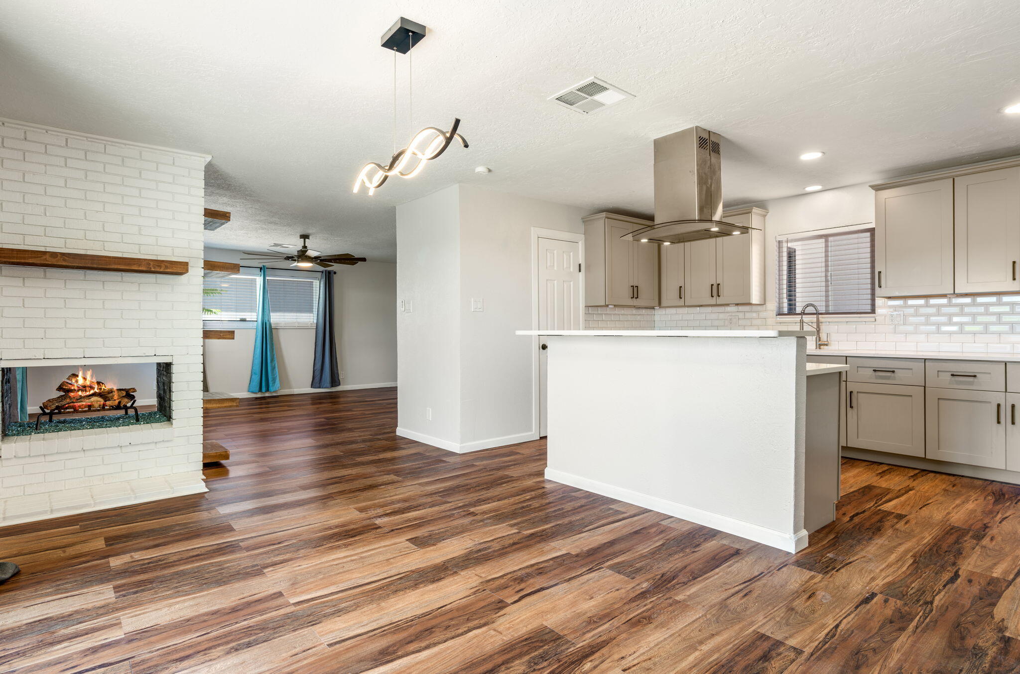 1409 Dorothy Street NE