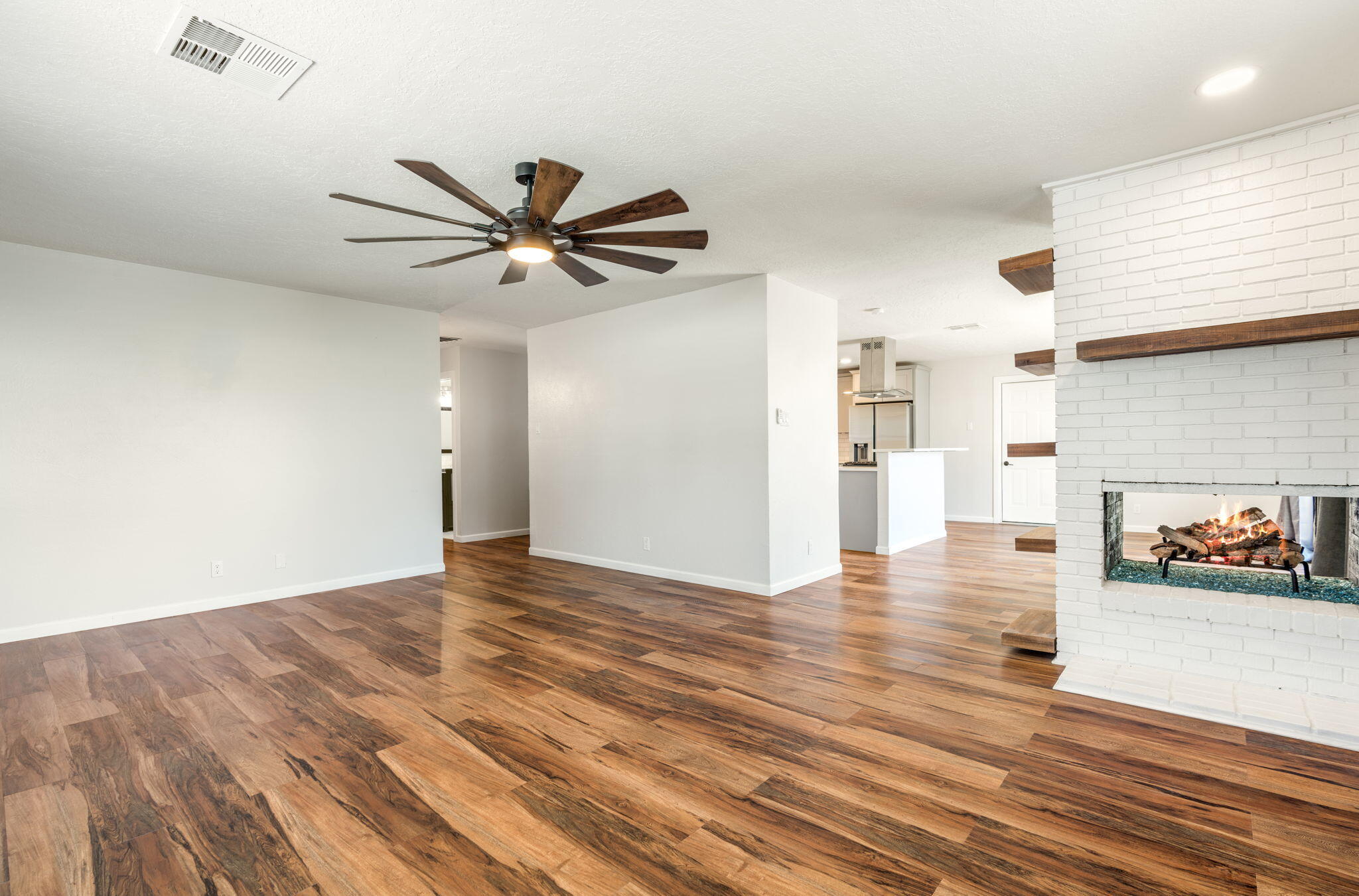 1409 Dorothy Street NE