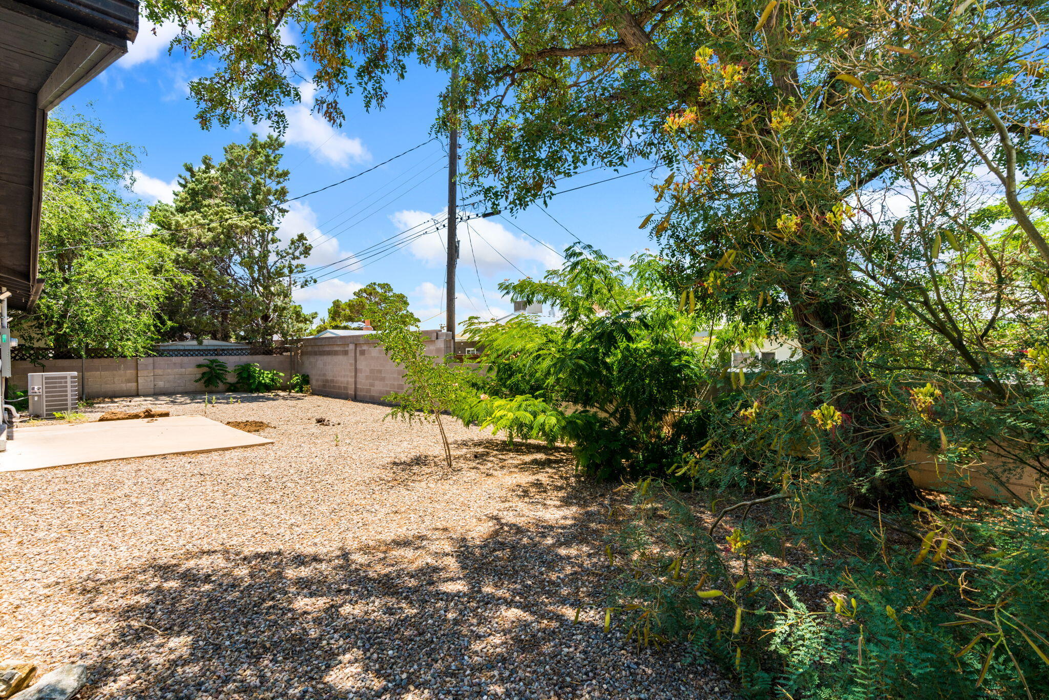 1409 Dorothy Street NE