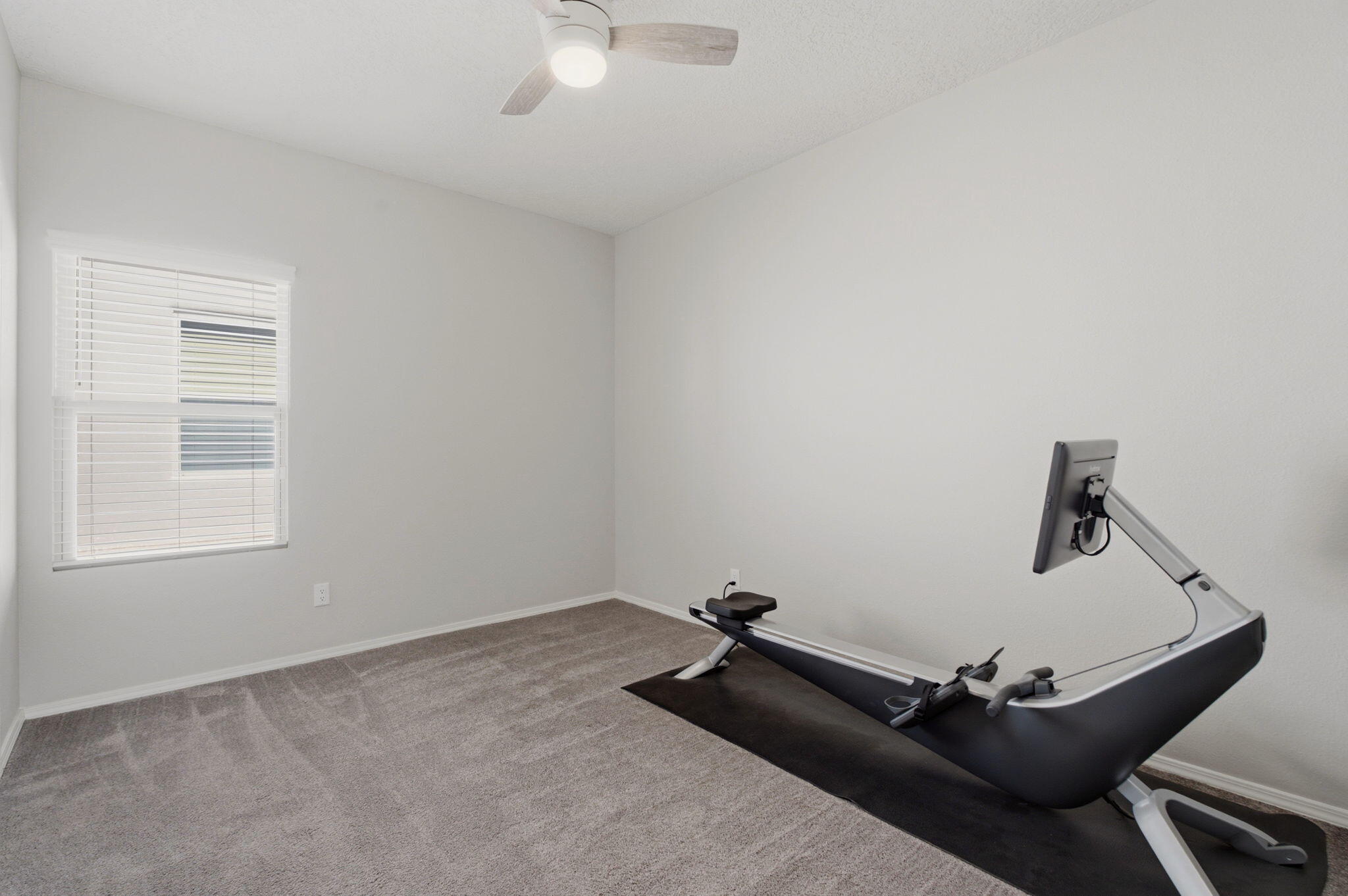 7029 Cleary Loop NE