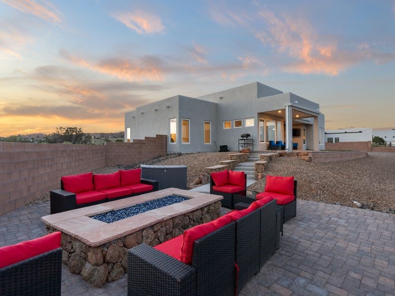 2324 Venada Road