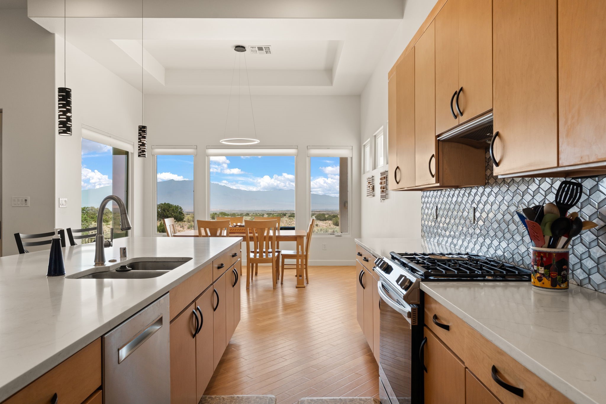 2324 Venada Road